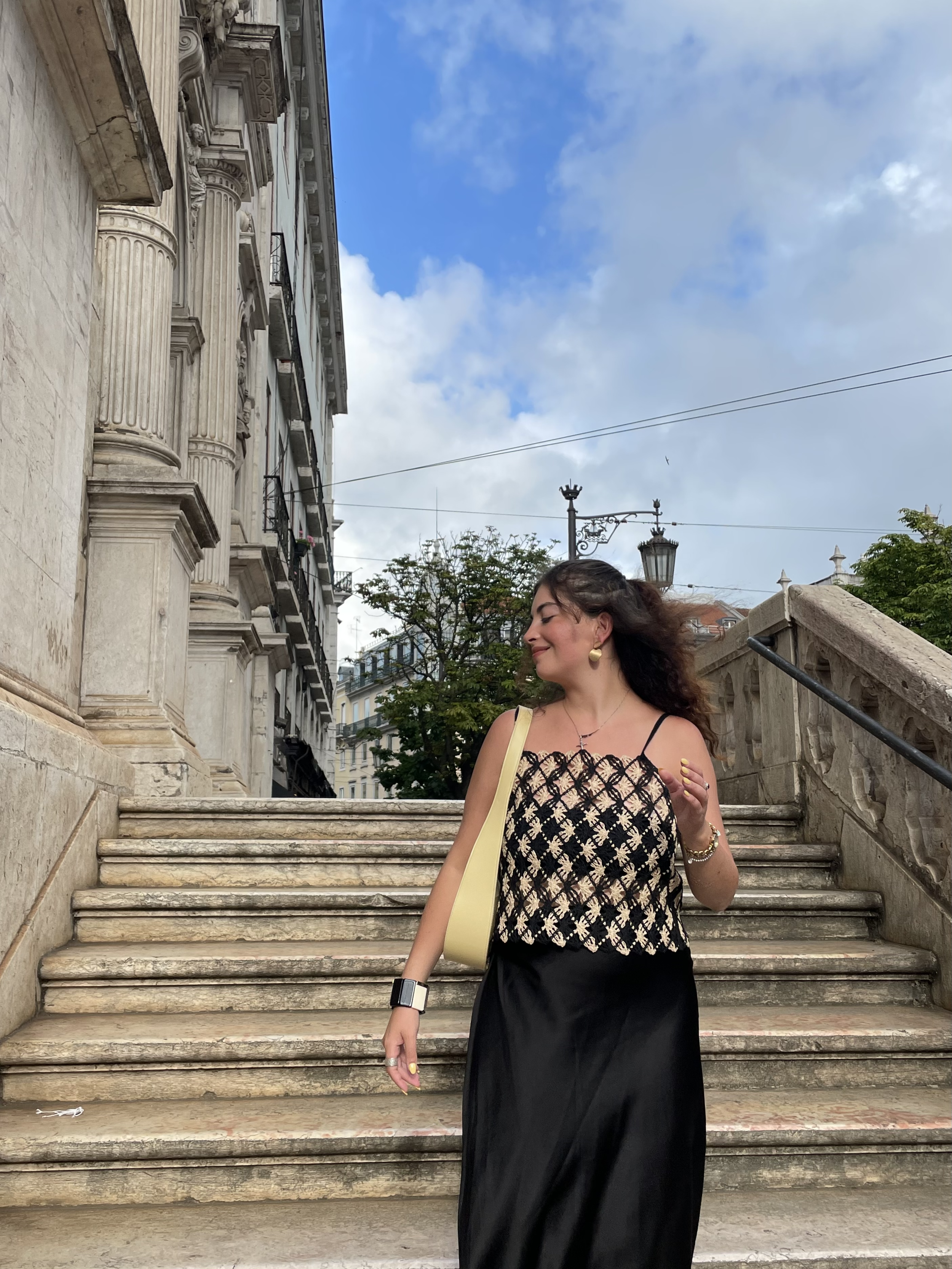 cute outfit Lisbon Portugal.png