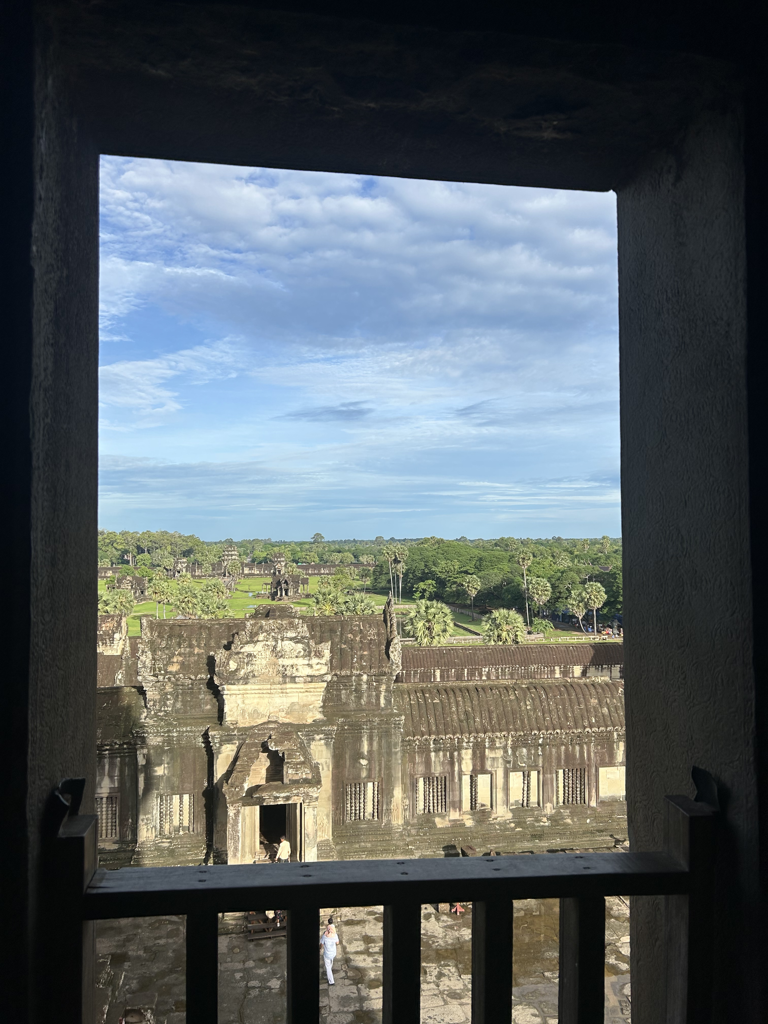 Ankor Wat ruins and tour.png