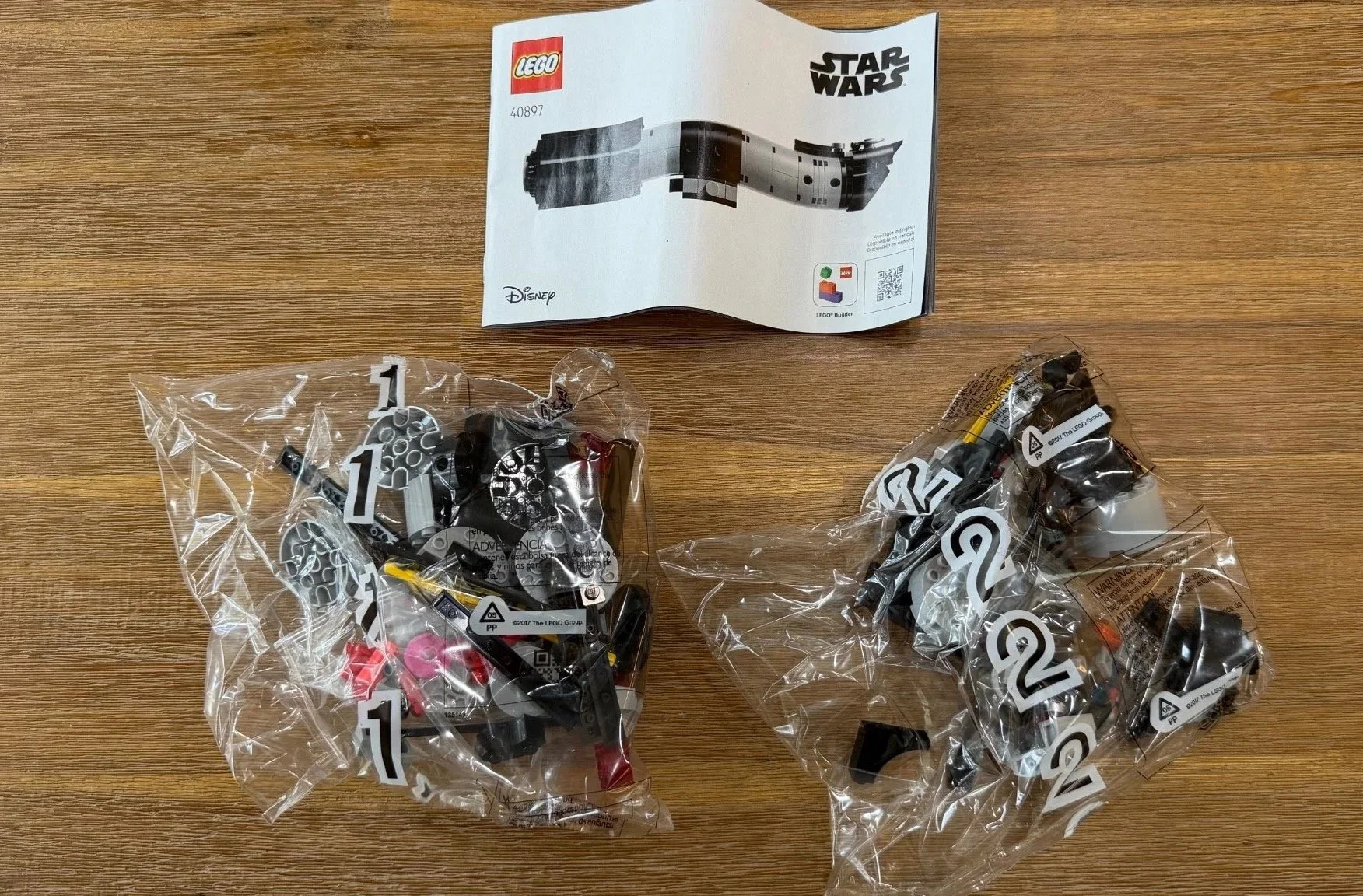 Setup: bagged pieces and booklet