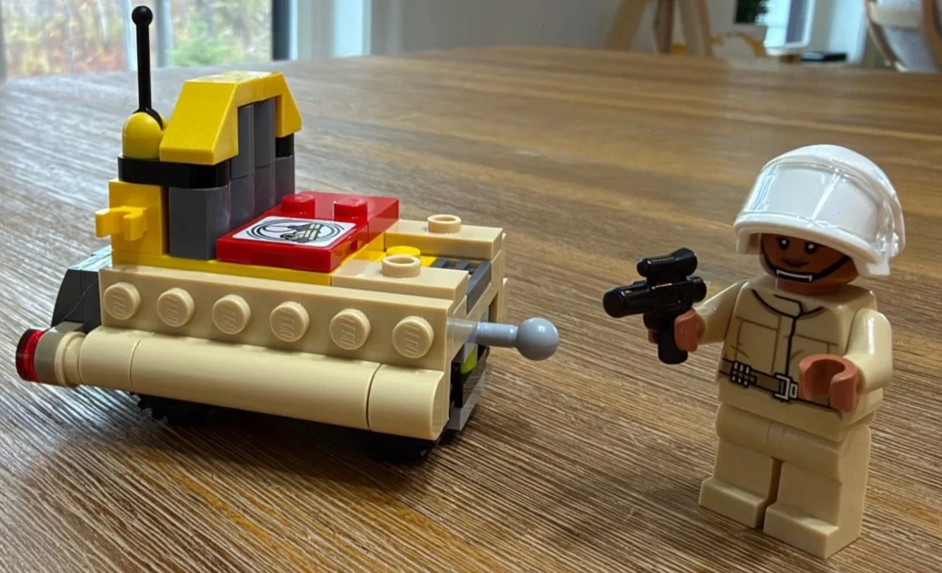 Bag 1: transporter and crew member