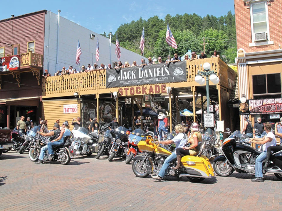 Places to Visit_DEADWOOD.jpg