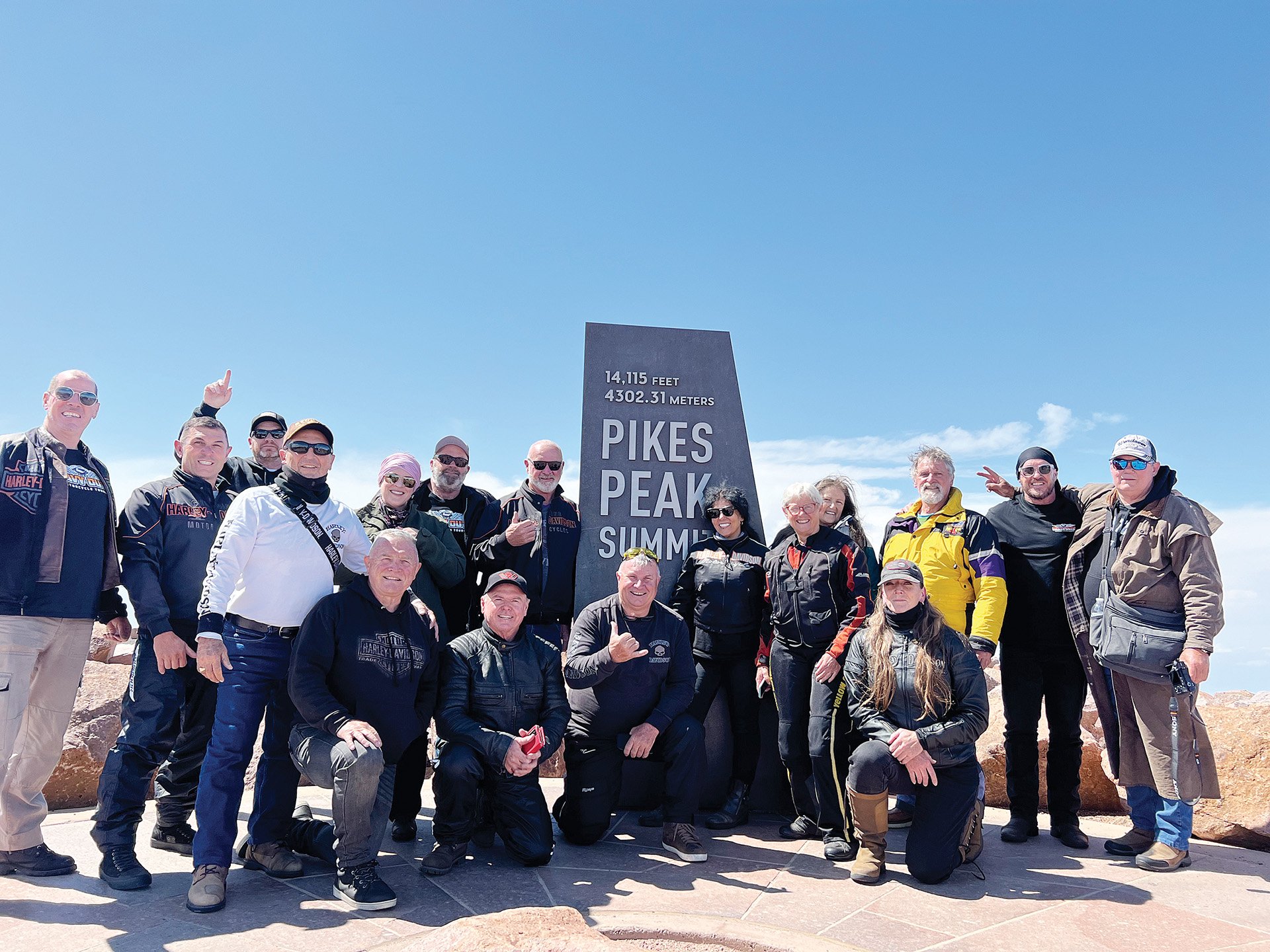 IMG_1187 Pikes Peak sign group pic.jpg