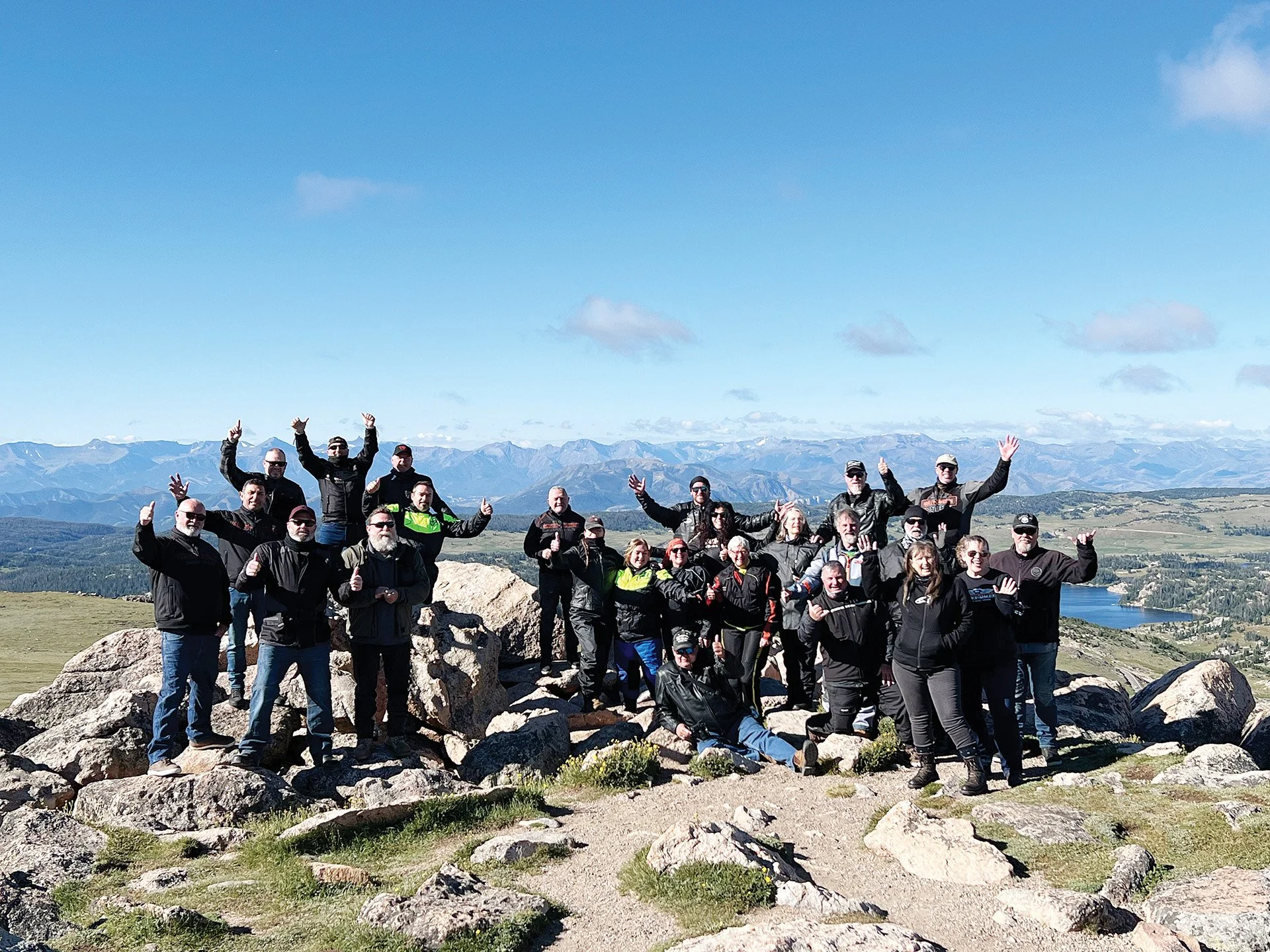 IMG_8521 Beartooth Pass view group pic.jpg