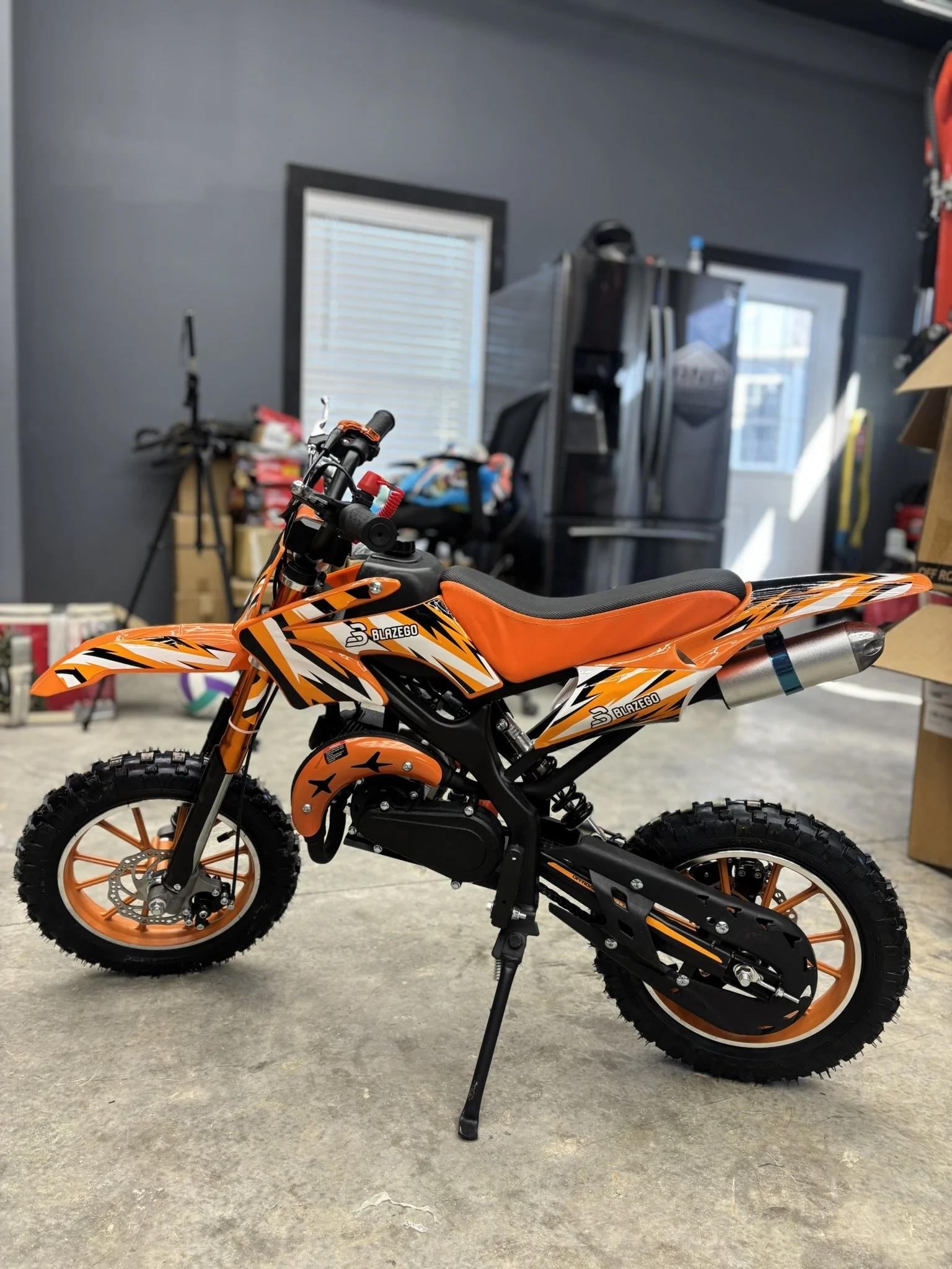 **NEW** Valtinsu 49cc 2 Stroke Dirt Bike