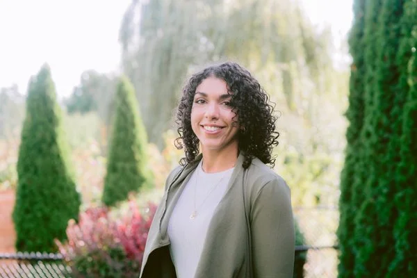 Photo of Elena Leonidas, RMT