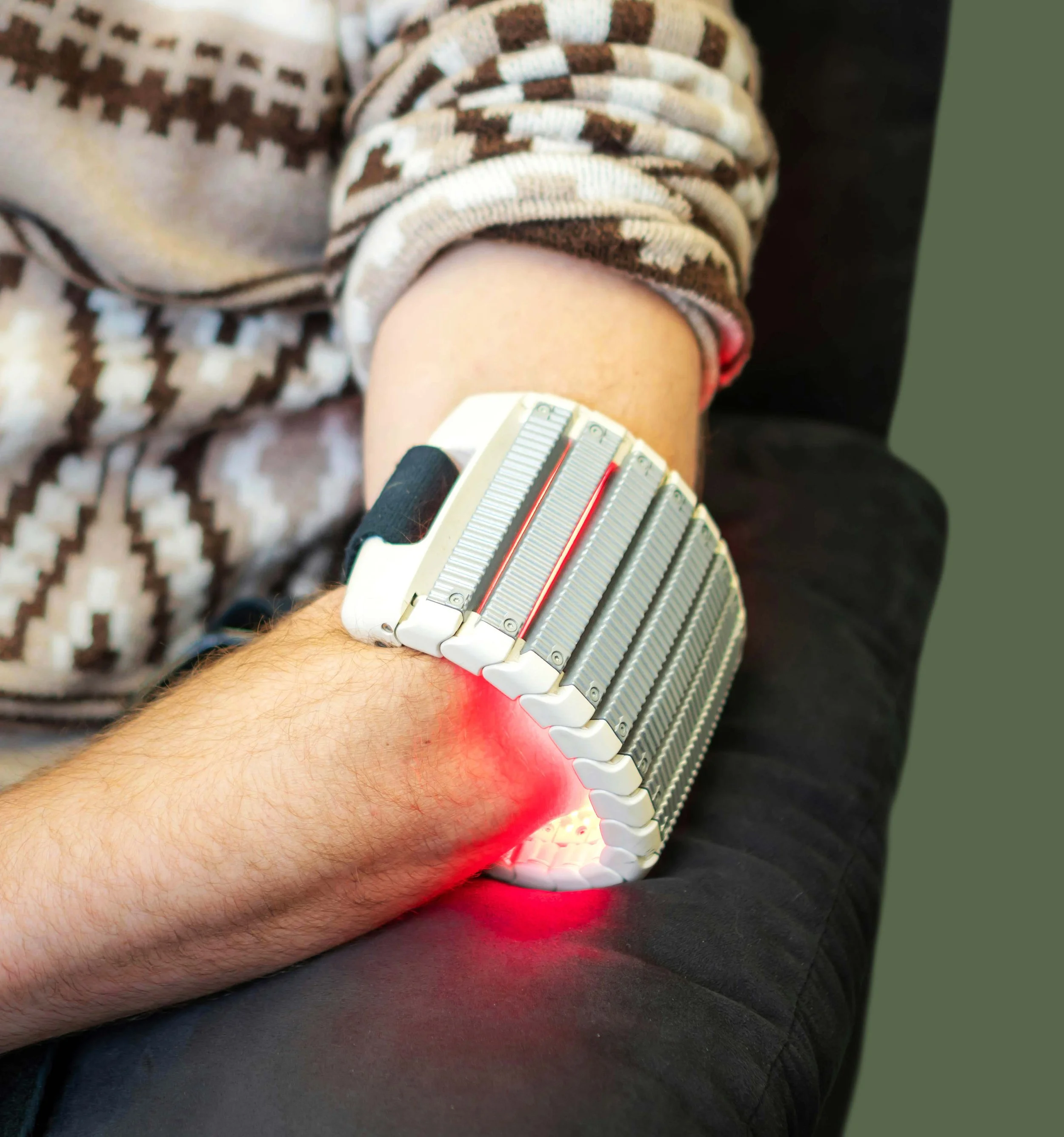 Cold Laser therapy on patient's arm