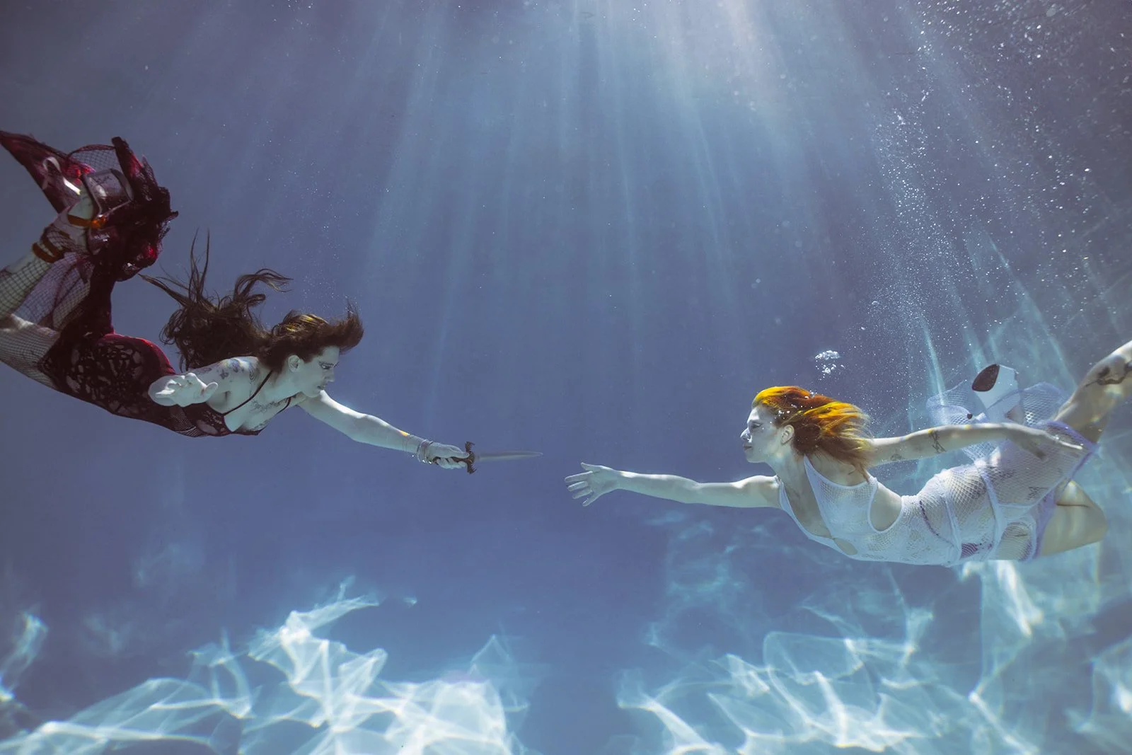 Mil & Ravel Underwater2.jpg
