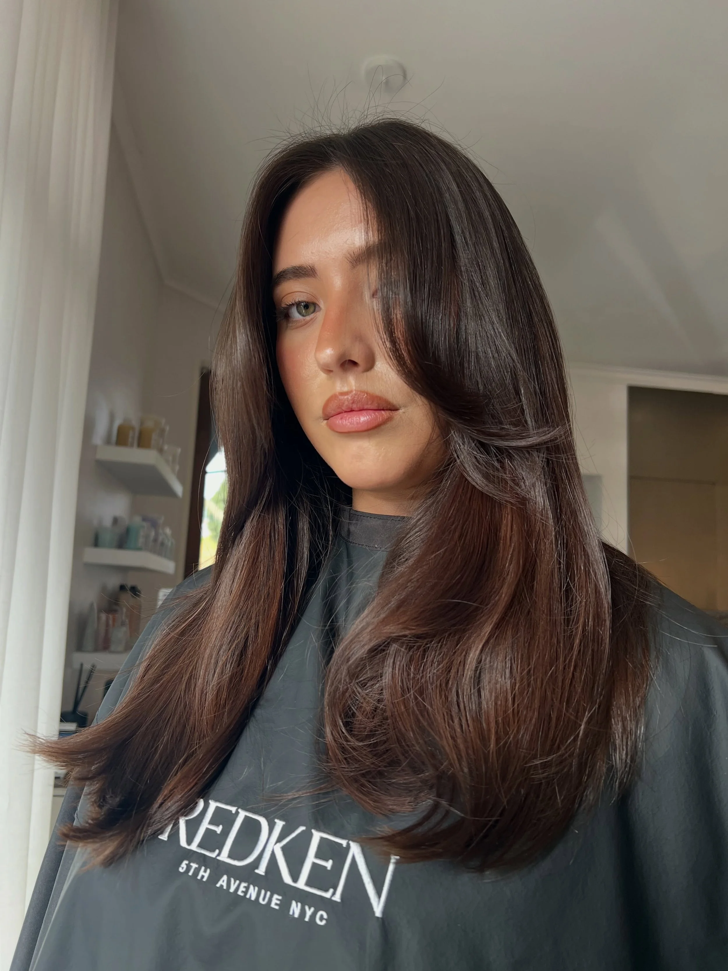 Nothing like a rich gloss, a fresh trim and a sexy blowdry to have you feeling ready to take on your week 🤎

Hair by Meara on beautiful Celeste using @redkenpro_anz 

#gloss #redken #melbournehairdresser #albertpark