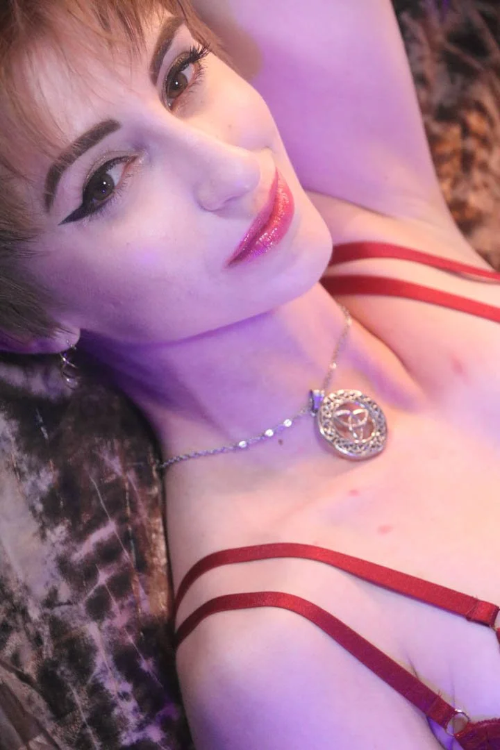 Photo Credits: Mike Knuist, November 2022
https://www.instagram.com/art_via_chainsaw/