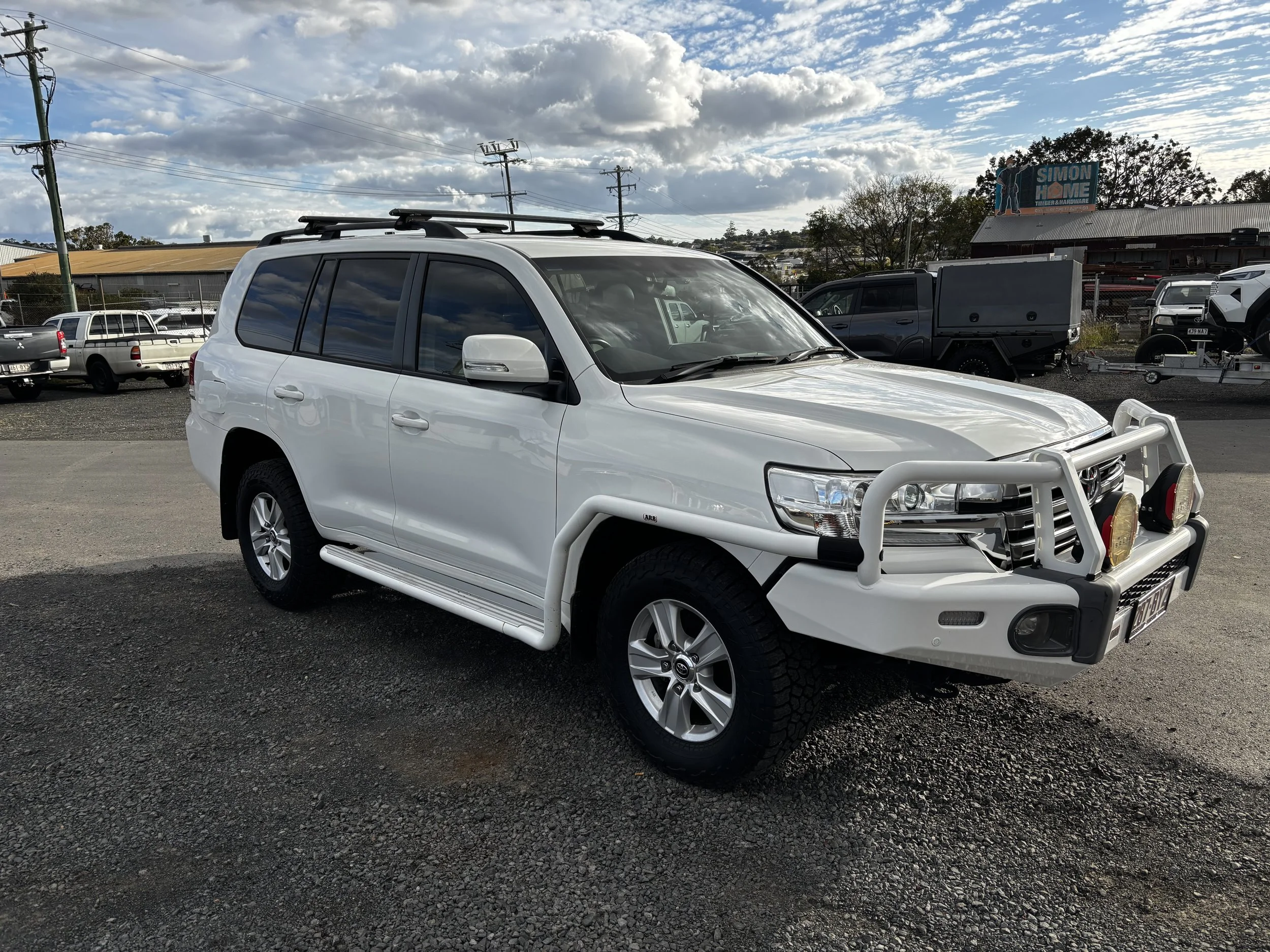 2021 200 Series GXL Dual Cab