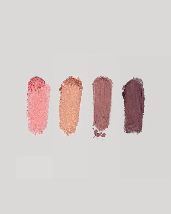 COLOUR_RITUAL_EYESHADOW_QUAD___Showgirl___swatch.webp