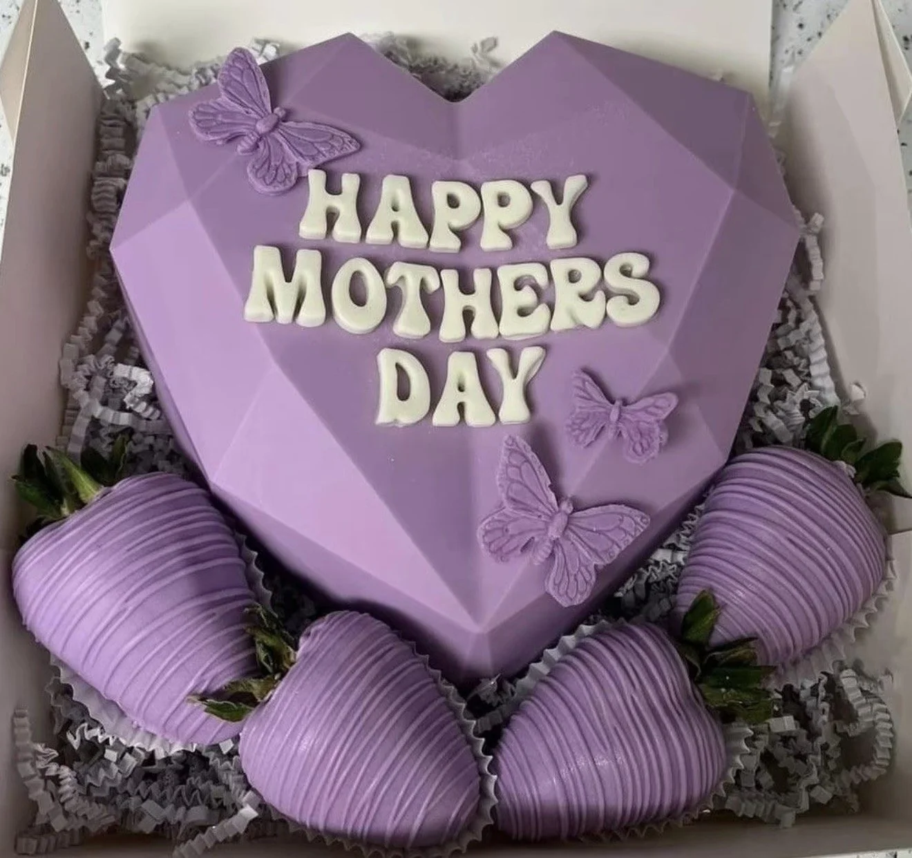 Happy Mothers Day Breakable Heart