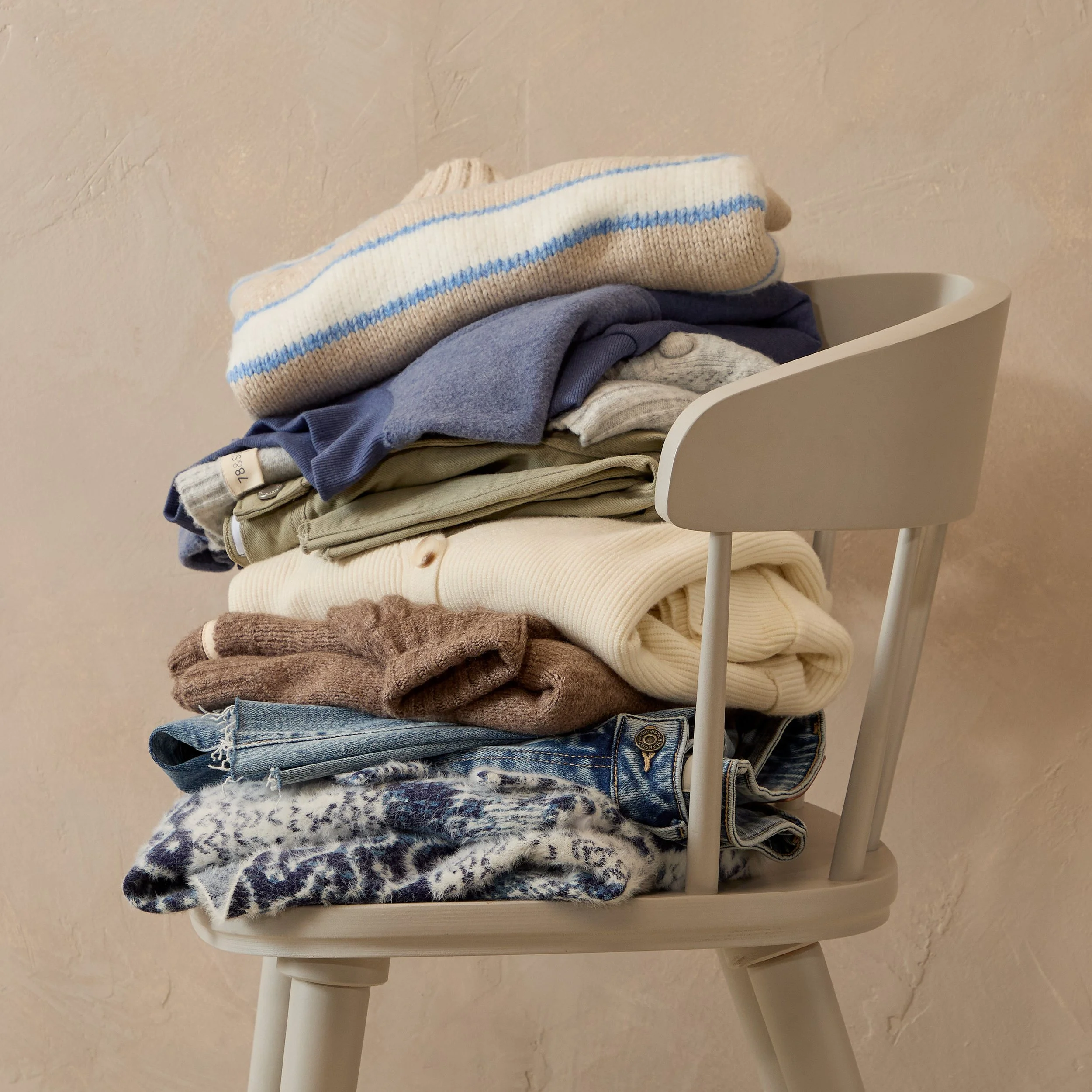 092325_Style_TE_SweaterWeather_Stack_GIF_1585 (1).jpg