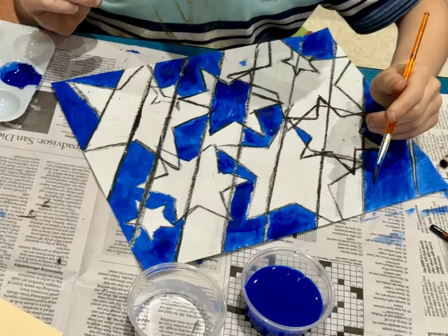 Have you ever seen a more colorful and gorgeous display of Youth Art? We are going to say, probably not! 🥹 The children at South Ridge and Union Ridge schools were very fortunate this week to have several of the Ridgefield Art Association members vo