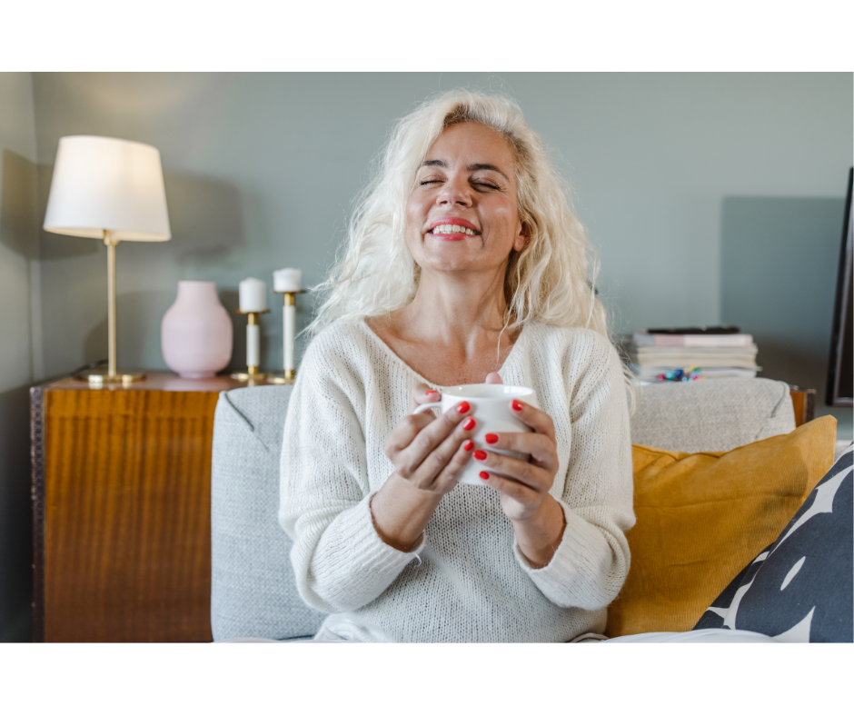 happy platinum blond.png