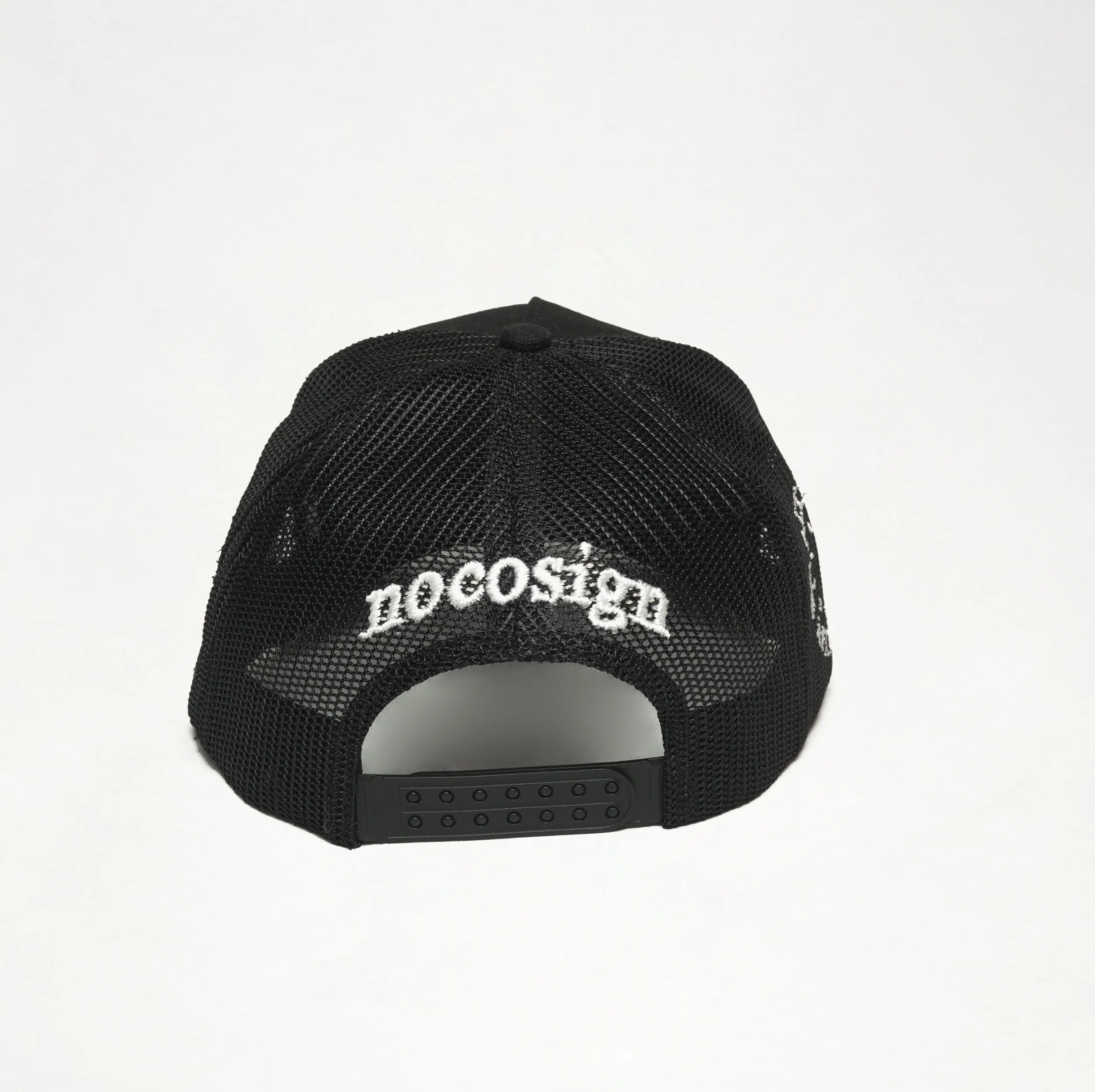 BLACK-BELIEVE-X-SHINE-TRUCKER-4.jpg