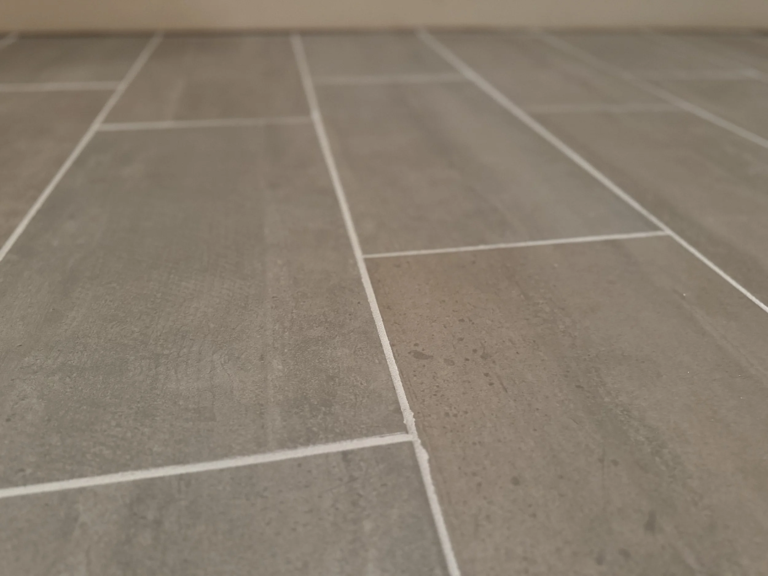 Tiling office spaces