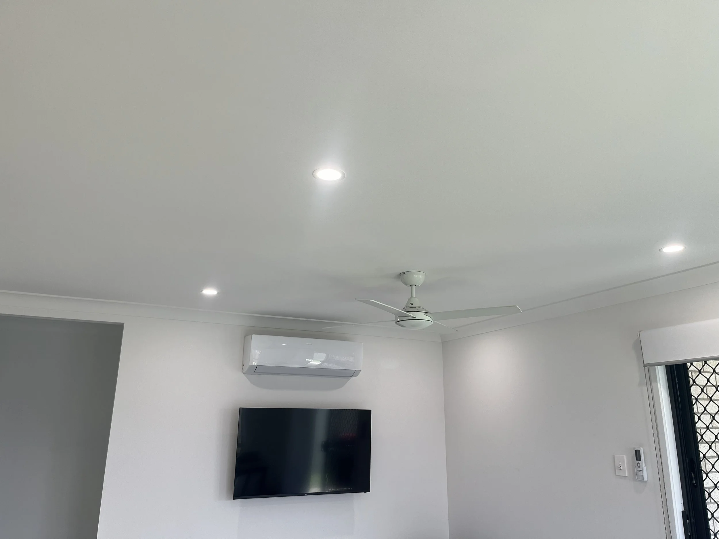 Chilcott Commercial Electrician Brisbane (44).jpg