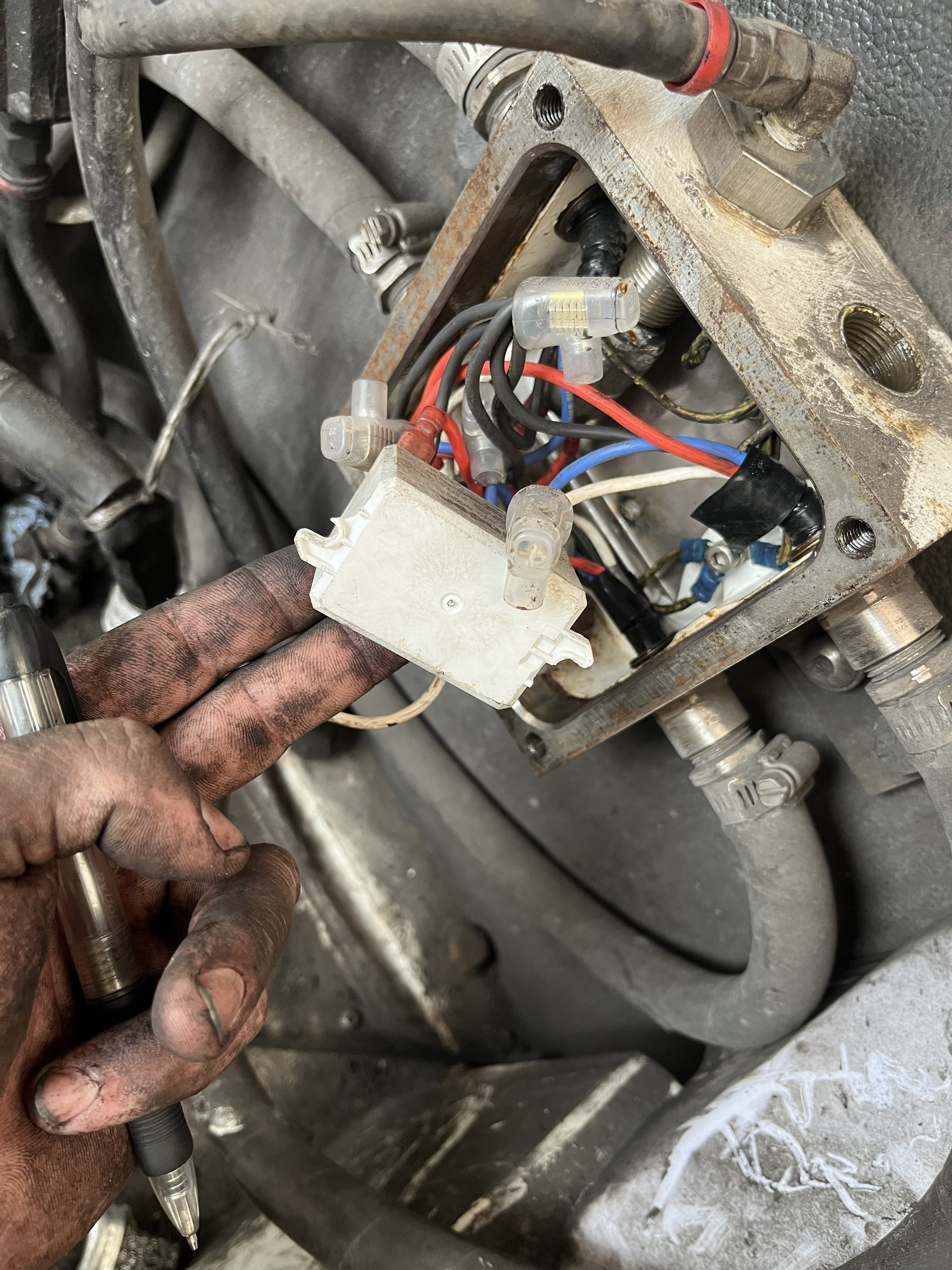 Chilcott Commercial Electrician Brisbane (26).jpg