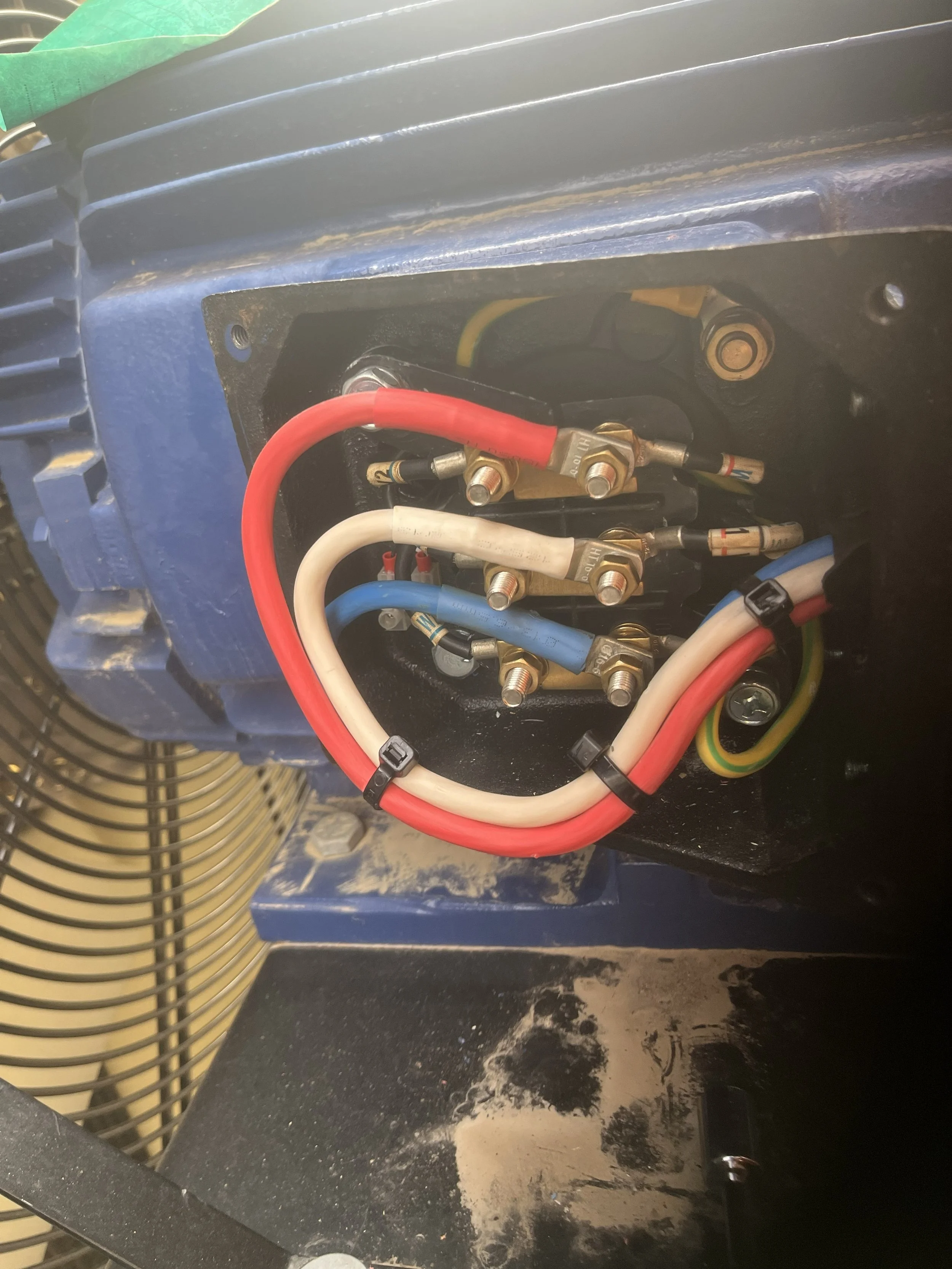 Chilcott Commercial Electrician Brisbane (51).jpg