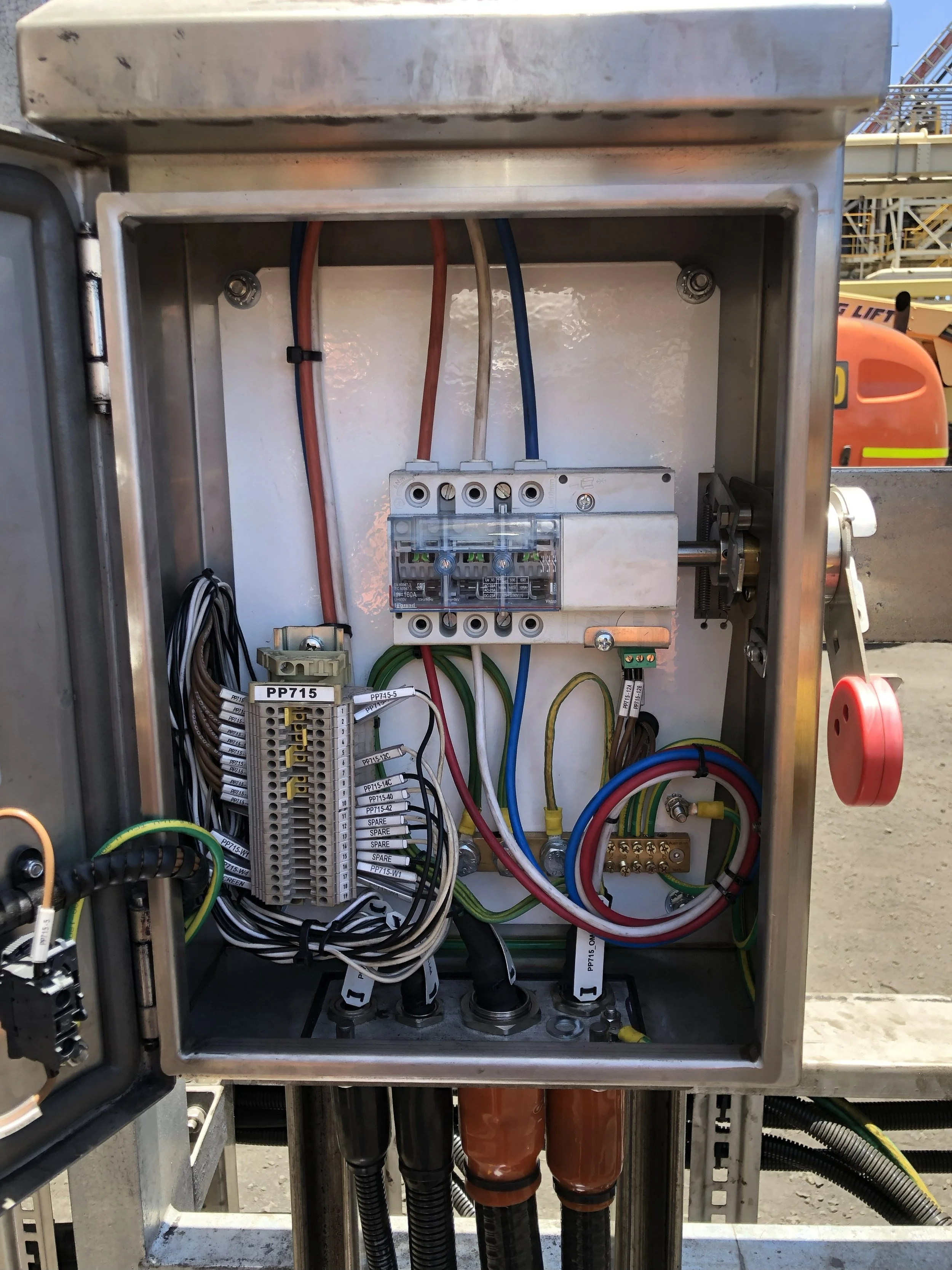 Chilcott Commercial Electrician Brisbane (10).jpg