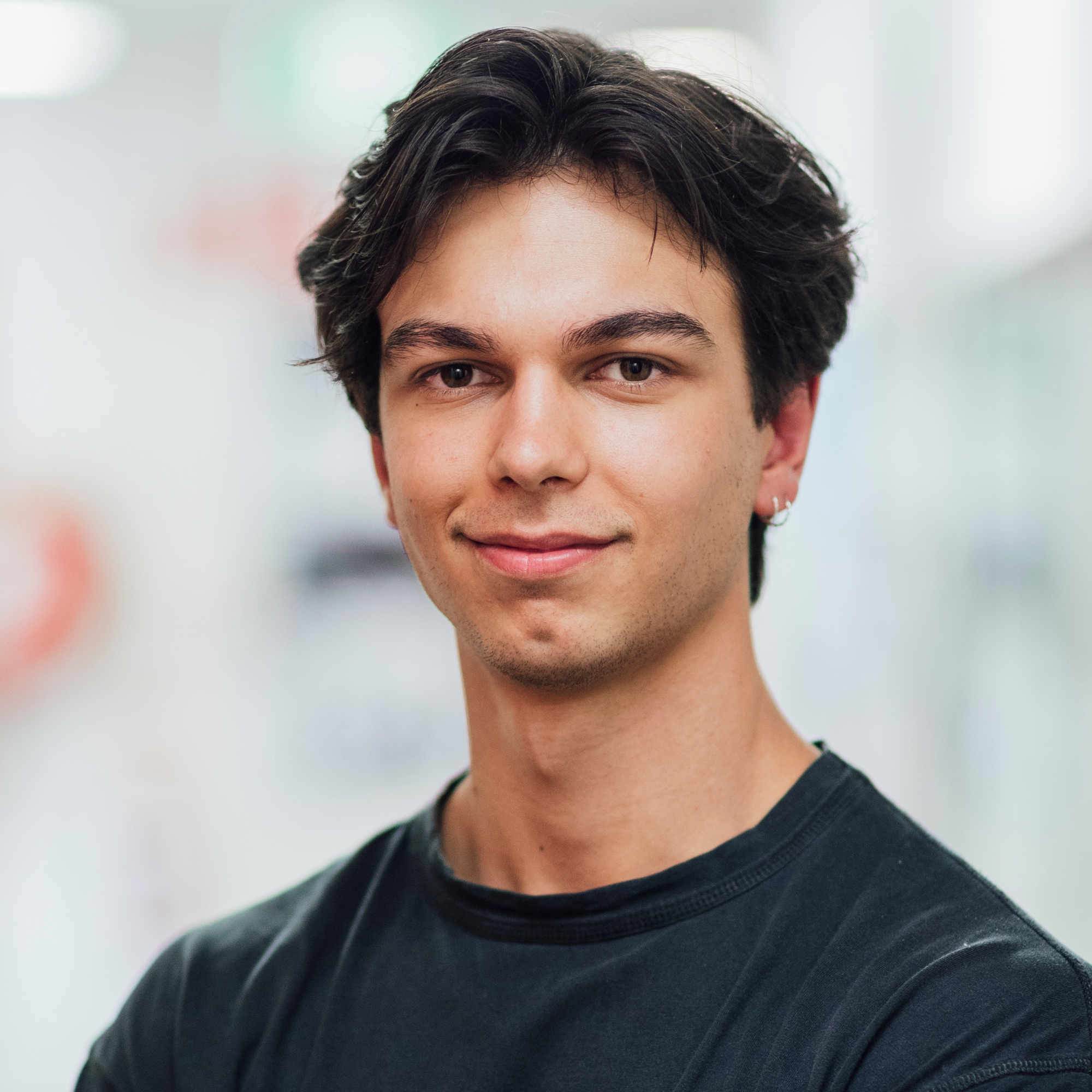 Chemistry tutoring designed to improve understanding, laboratory skills and problem-solving