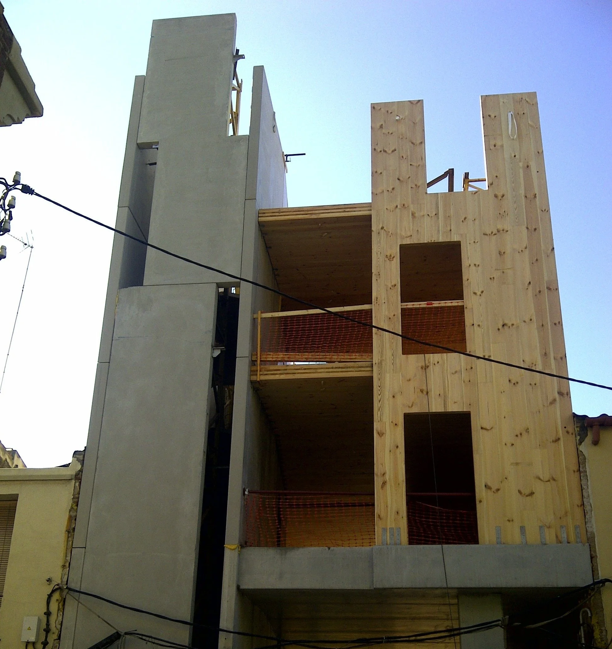 Habitatges entre mitjeres al Prat del Llobregat