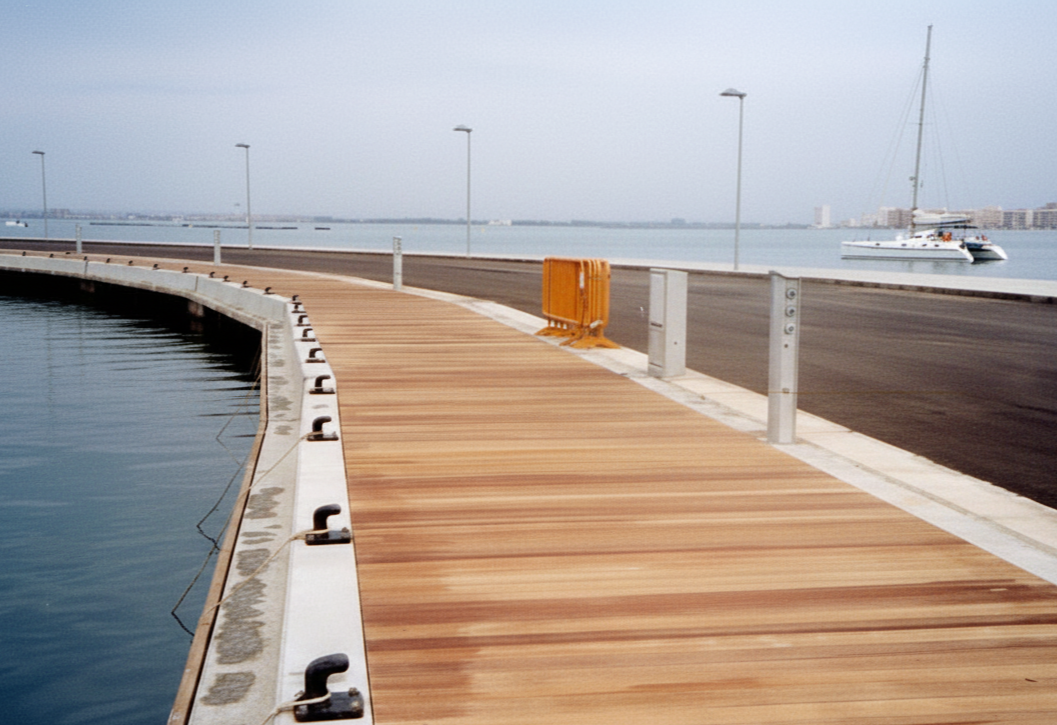 Passarel·les Club Nàutic Llançà