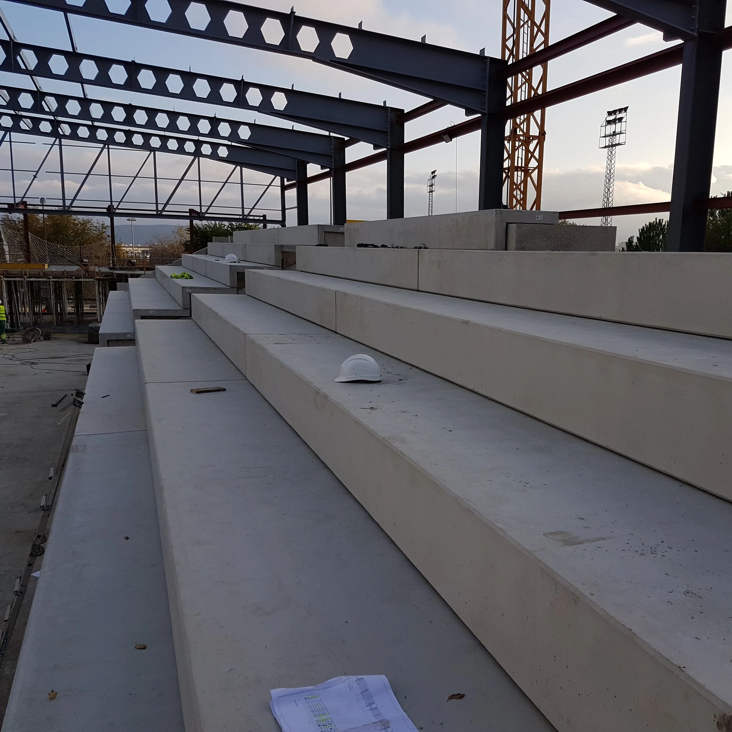 Complex Esportiu les Comes