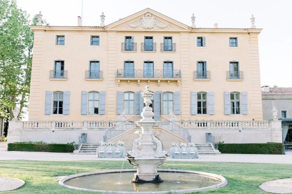façade du chateau de fonscolombes