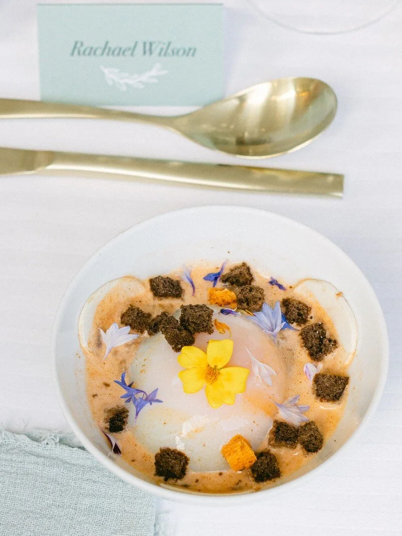 In the South of France, elegance is found in every detail &mdash; even on the plate.
Refined cuisine, exceptional ingredients, and that subtle sense of care that turns a dinner into an experience.
Beauty is seen, taste is felt.
And both linger long a