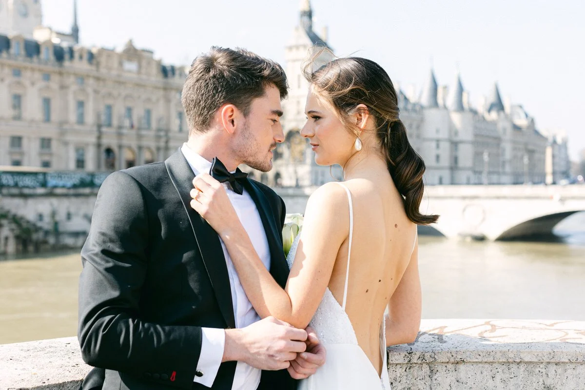 couple in Paris