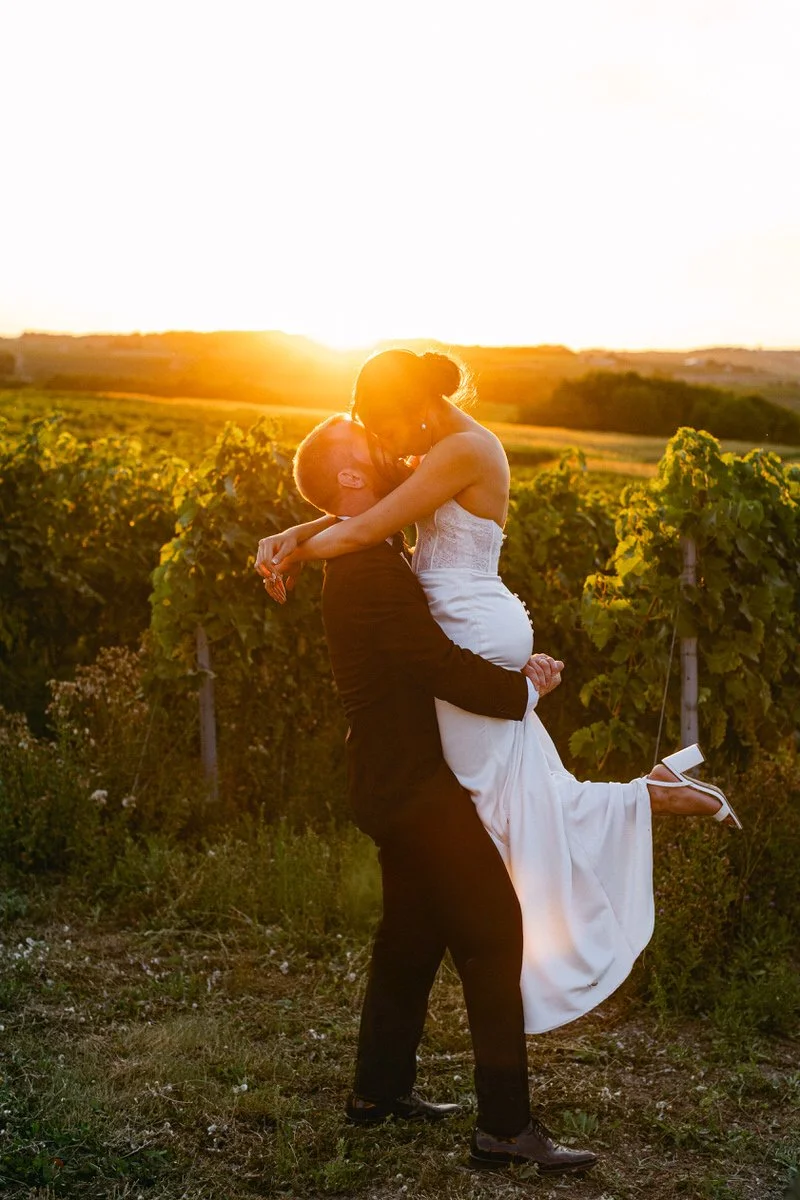 couple session in the vineyards
