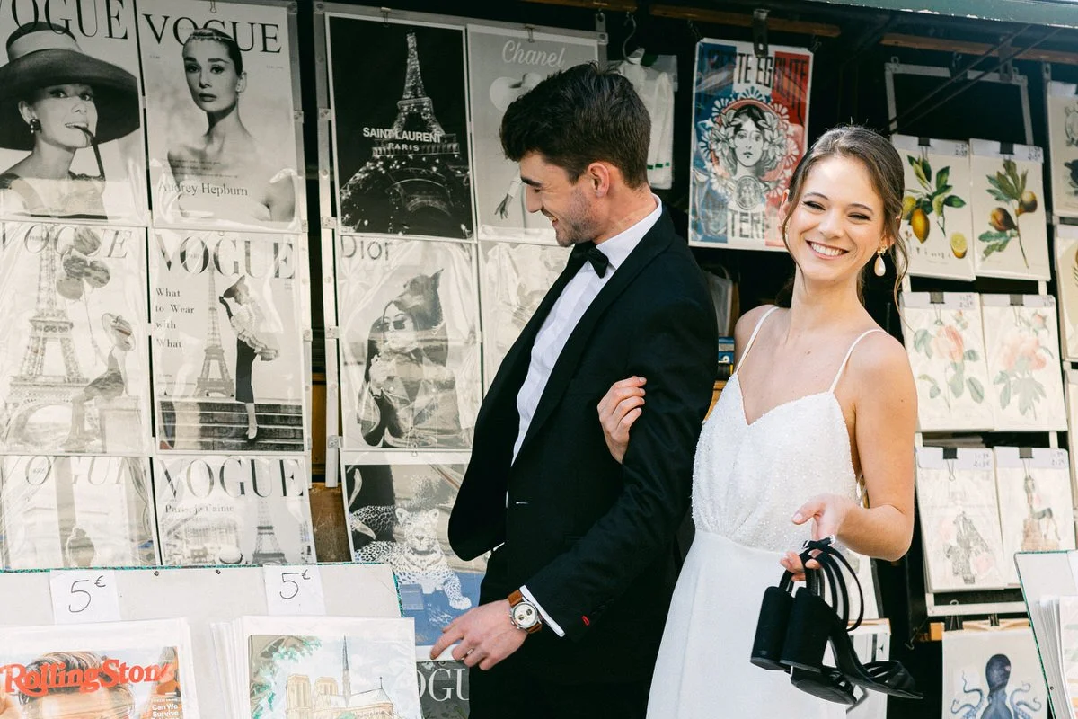 Bride and groom in Paris