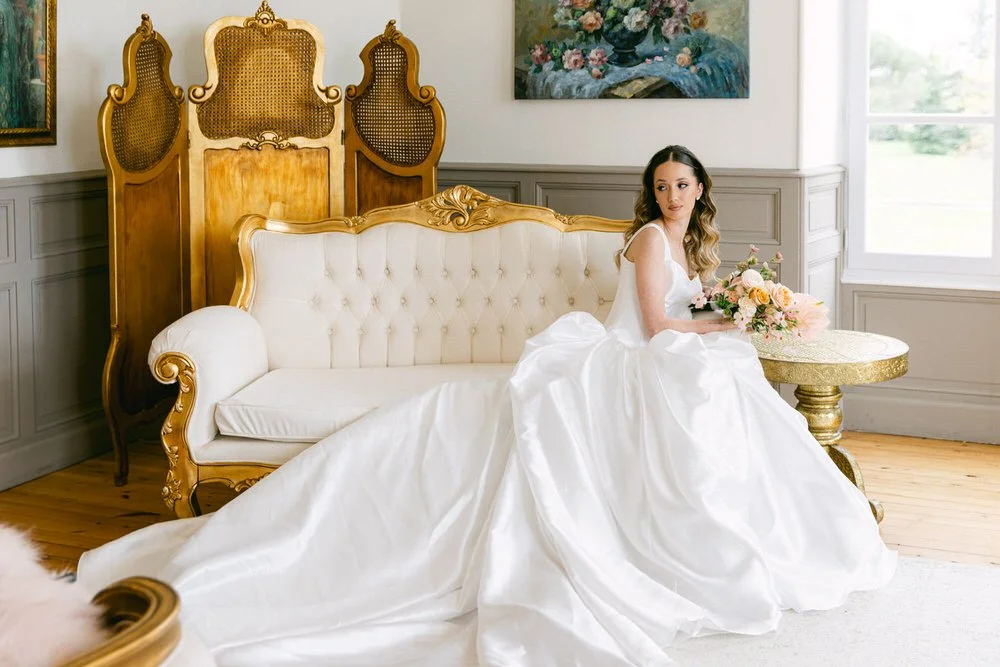 bridal portrait in the bride room of chateau de sainte croix