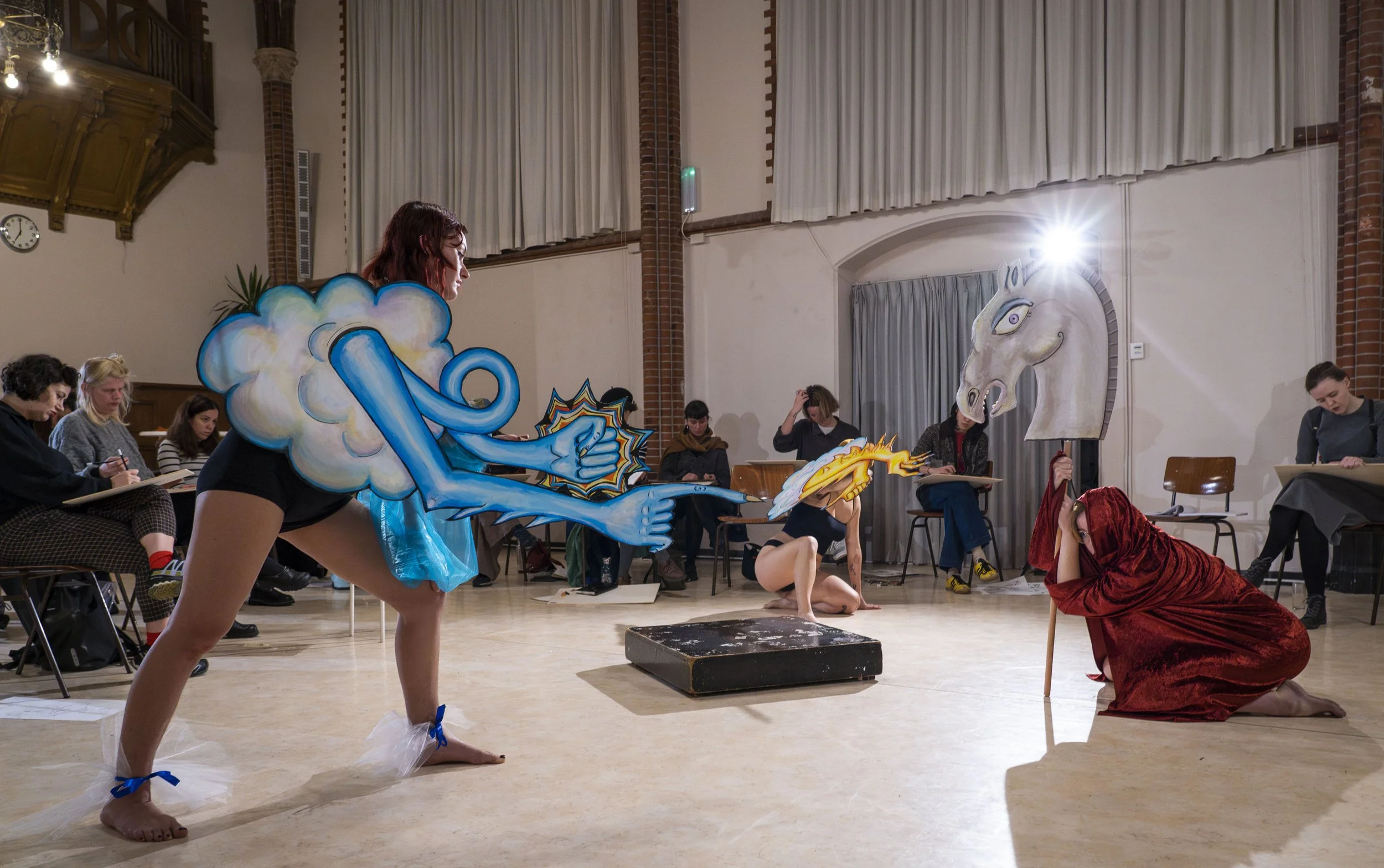 20231029HelenaRoig_NiceFlapsDaisy0232-Mejorado-NR copy.JPG