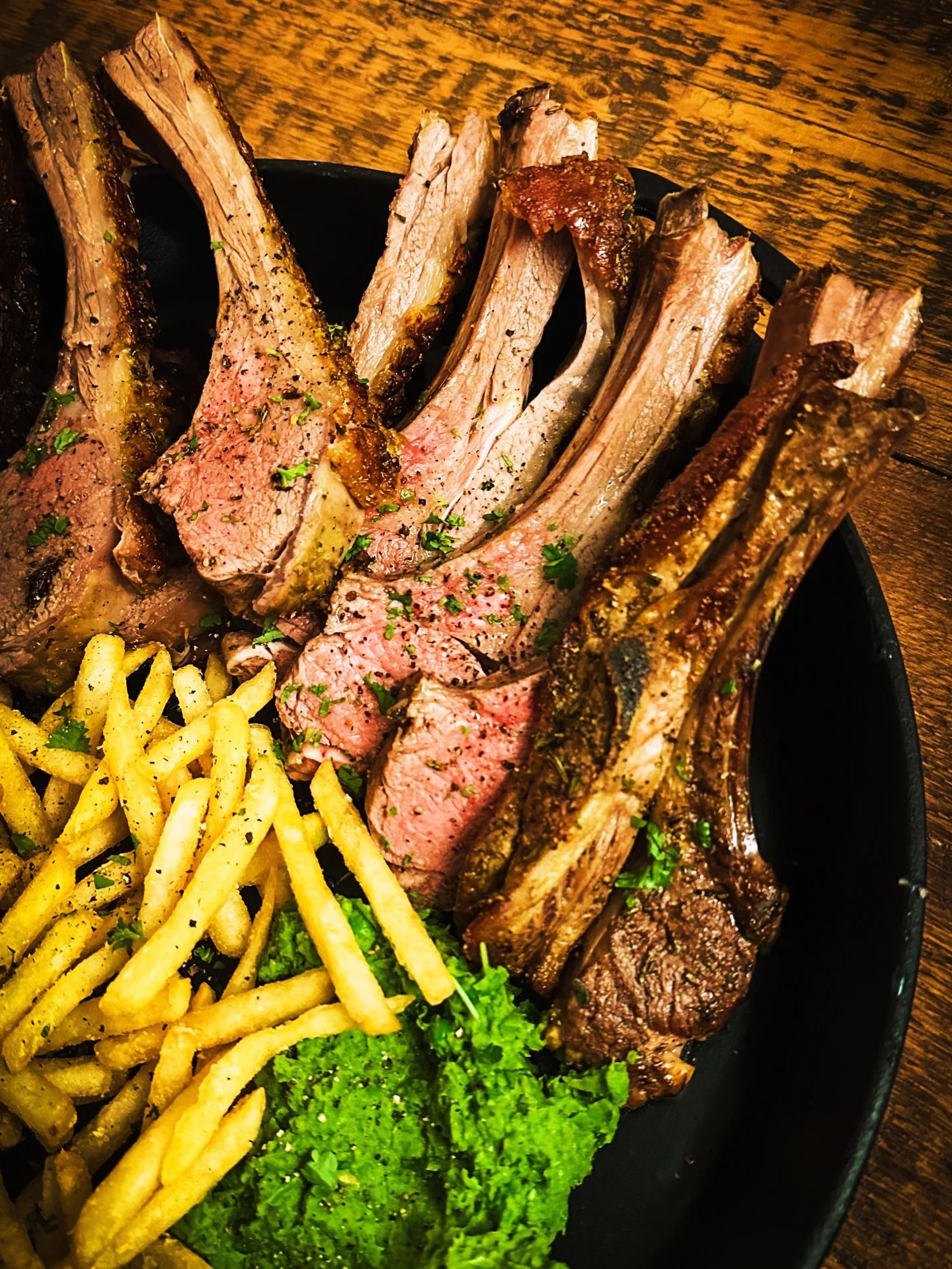 Last night I just fancied something a bit different. So I went with a Kent rack of lamb from @bespokebutcher_shop. I then seared in the new @petromax.original skillet. Cast iron always delivers an awesome crust. Could have gone with a mash but proper