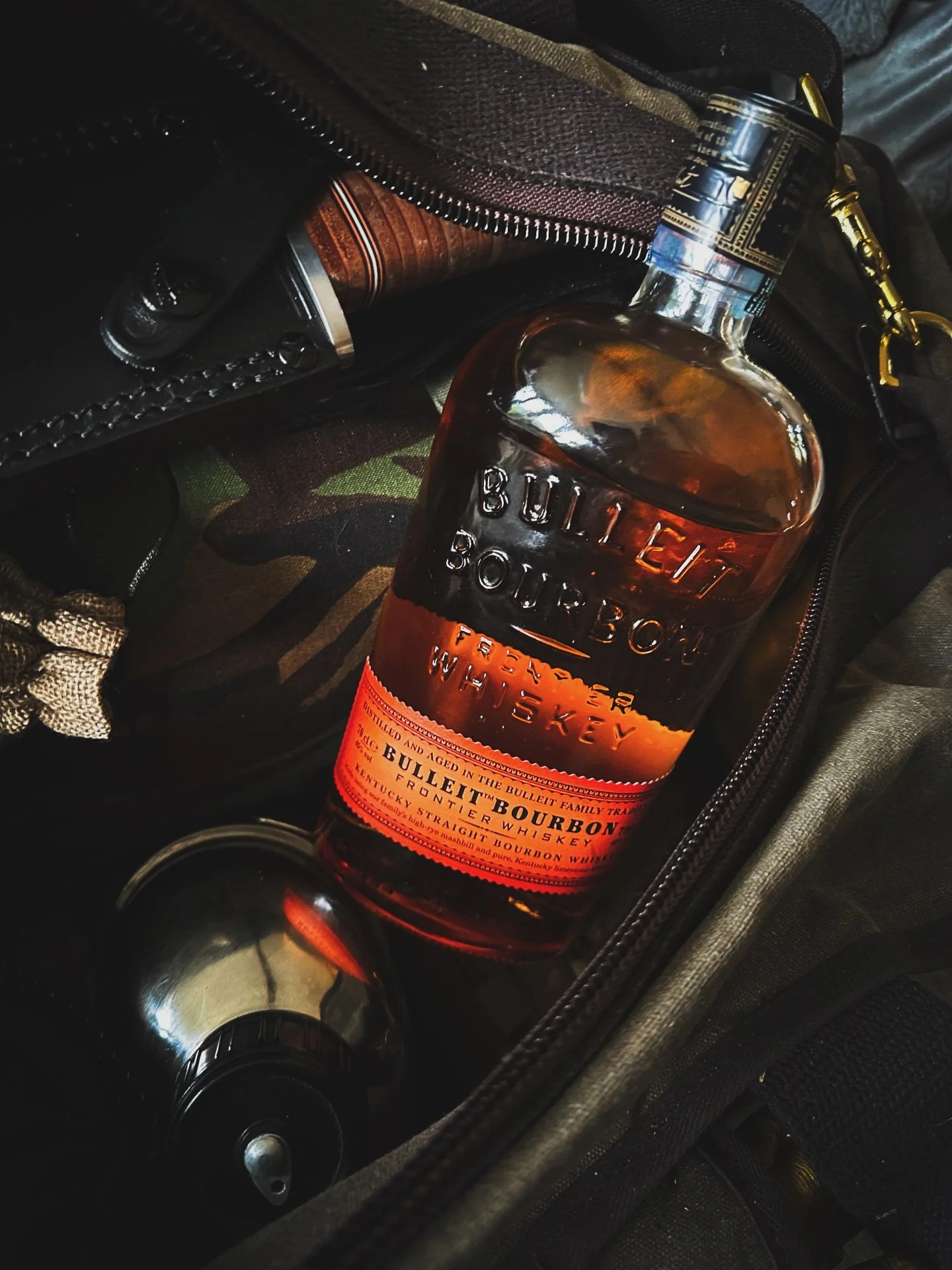 I know not everyone is a fan but I love a bourbon. Especially when it&rsquo;s enjoyed in front of the fire 🔥 notes of maple, oak, nutmeg, and light toffee or caramel. Delicious 
.
.
.
#bourbon