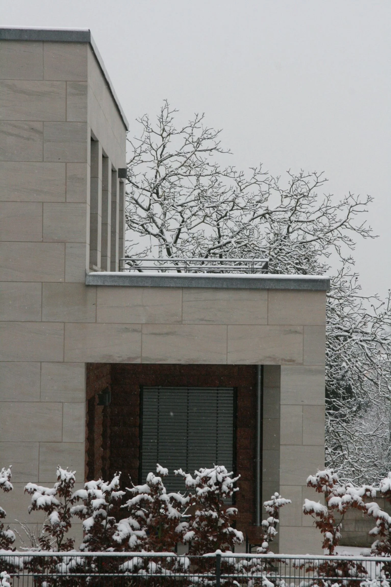 0705_F004.jpg
