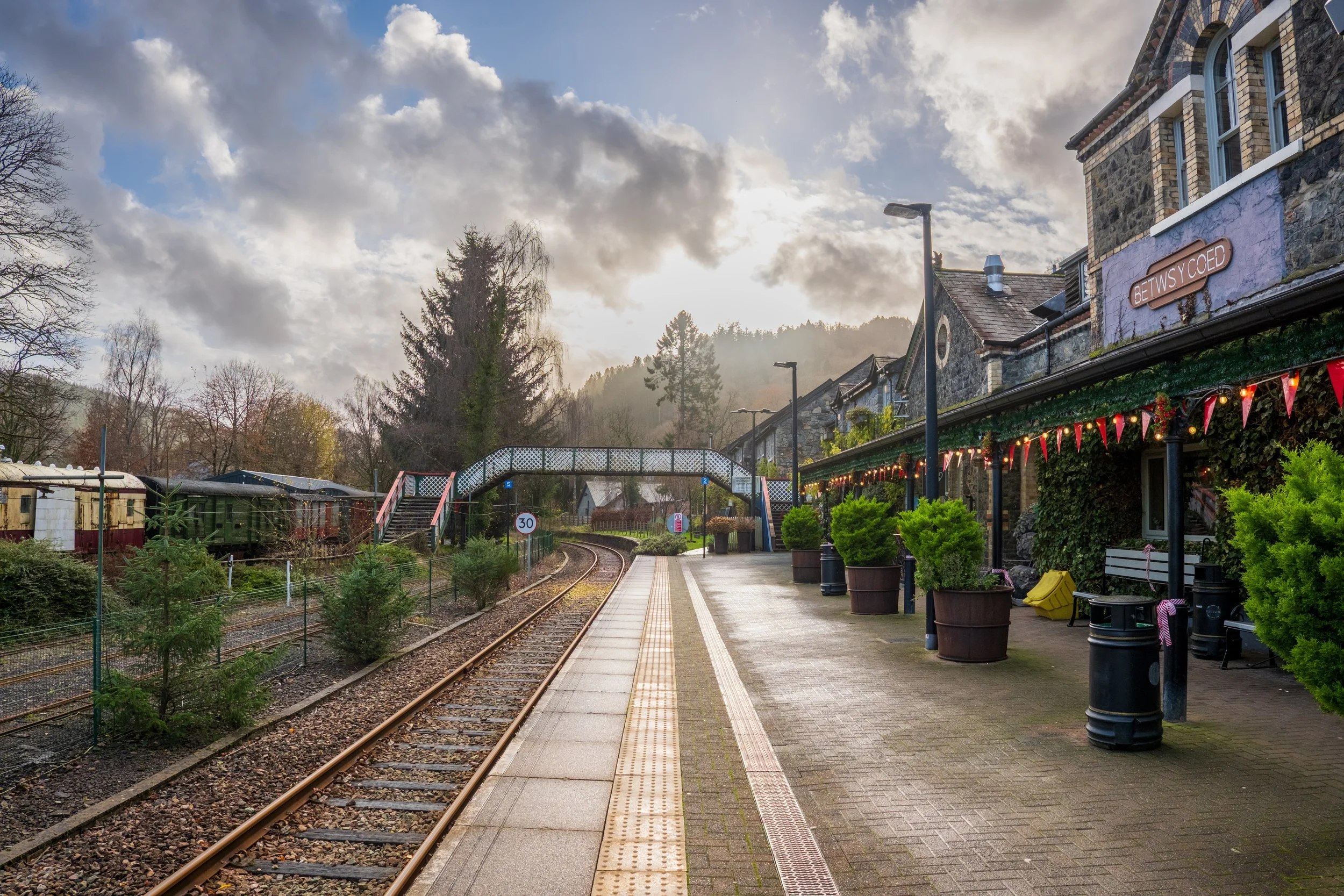 Wales Autumn 01-2.jpg