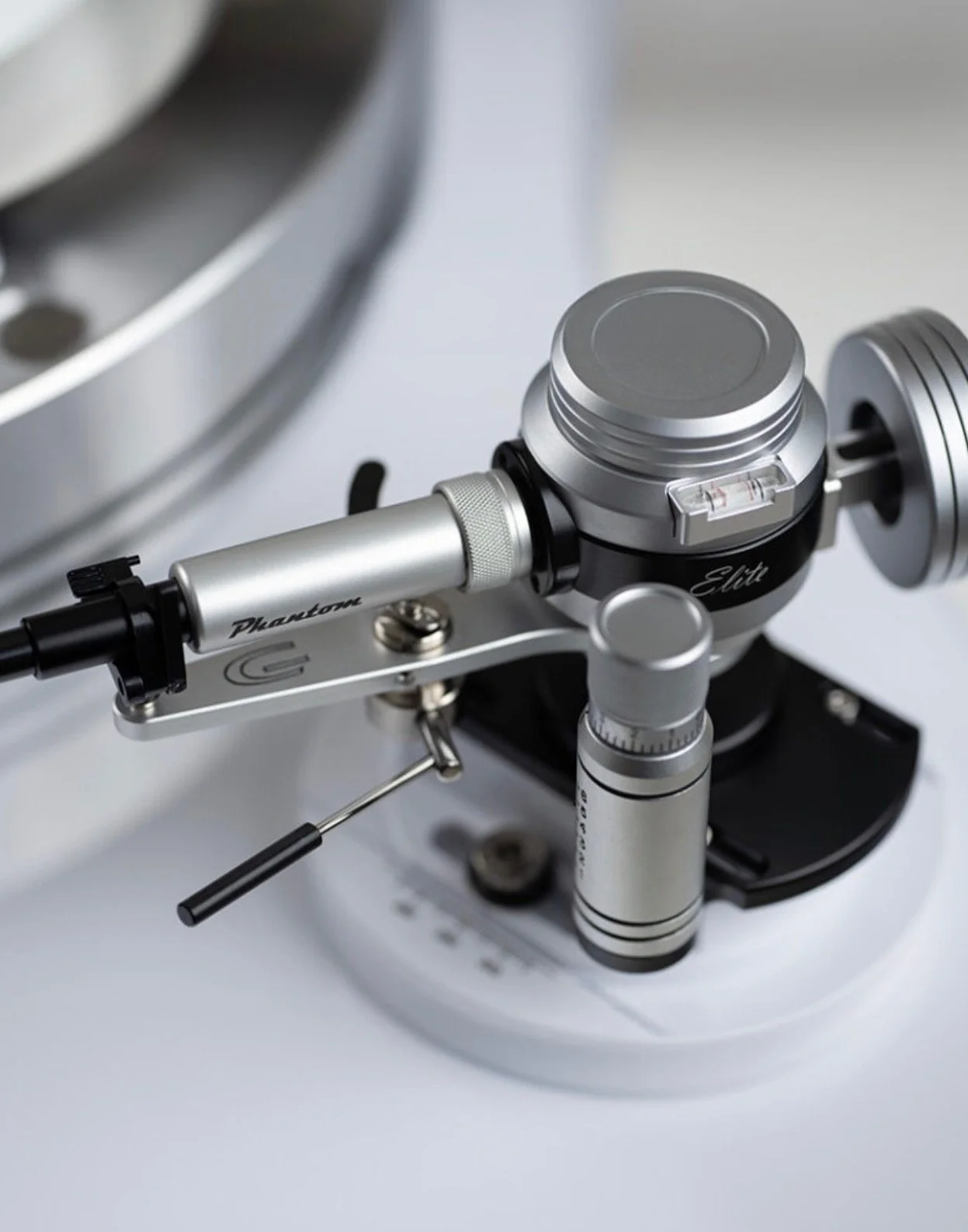 Graham Engineering Phantom Elite Tonearm