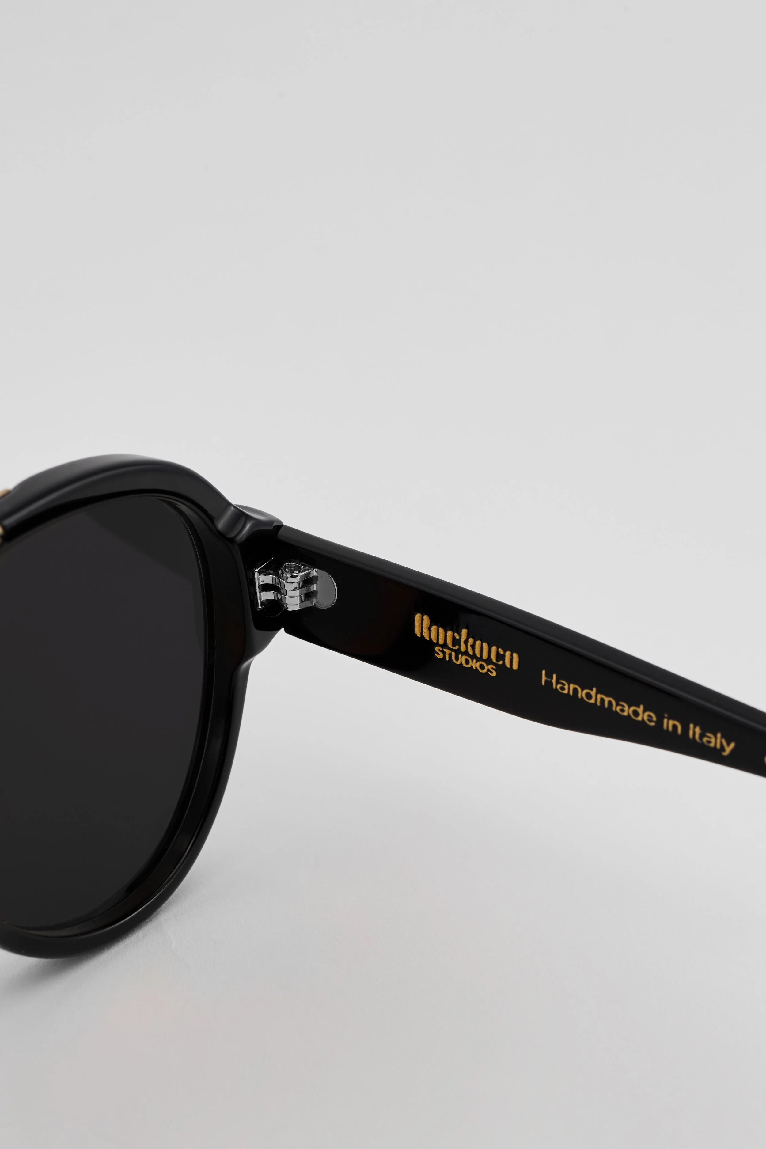 SKU 3- BLACK: SOLID GREY ACE-03.jpg