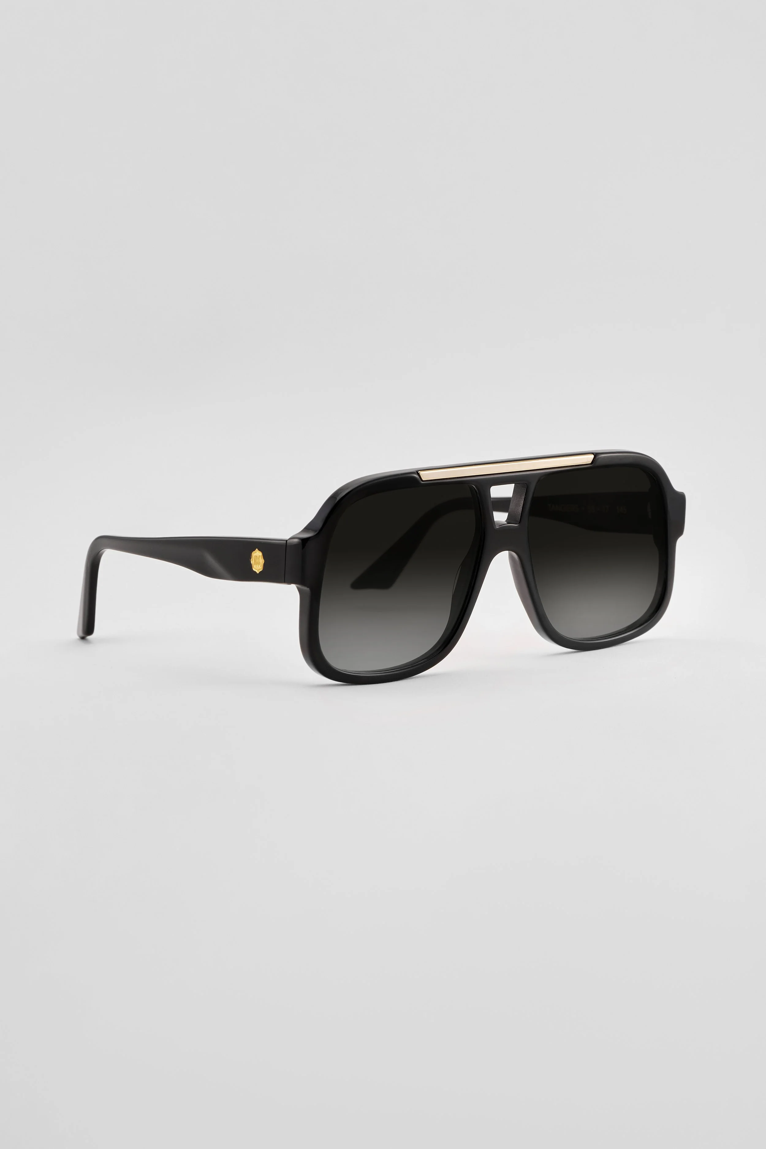 AVIATOR SUNGLASSES BLACK X GRADIENT GREY TANGIERS-01.jpg