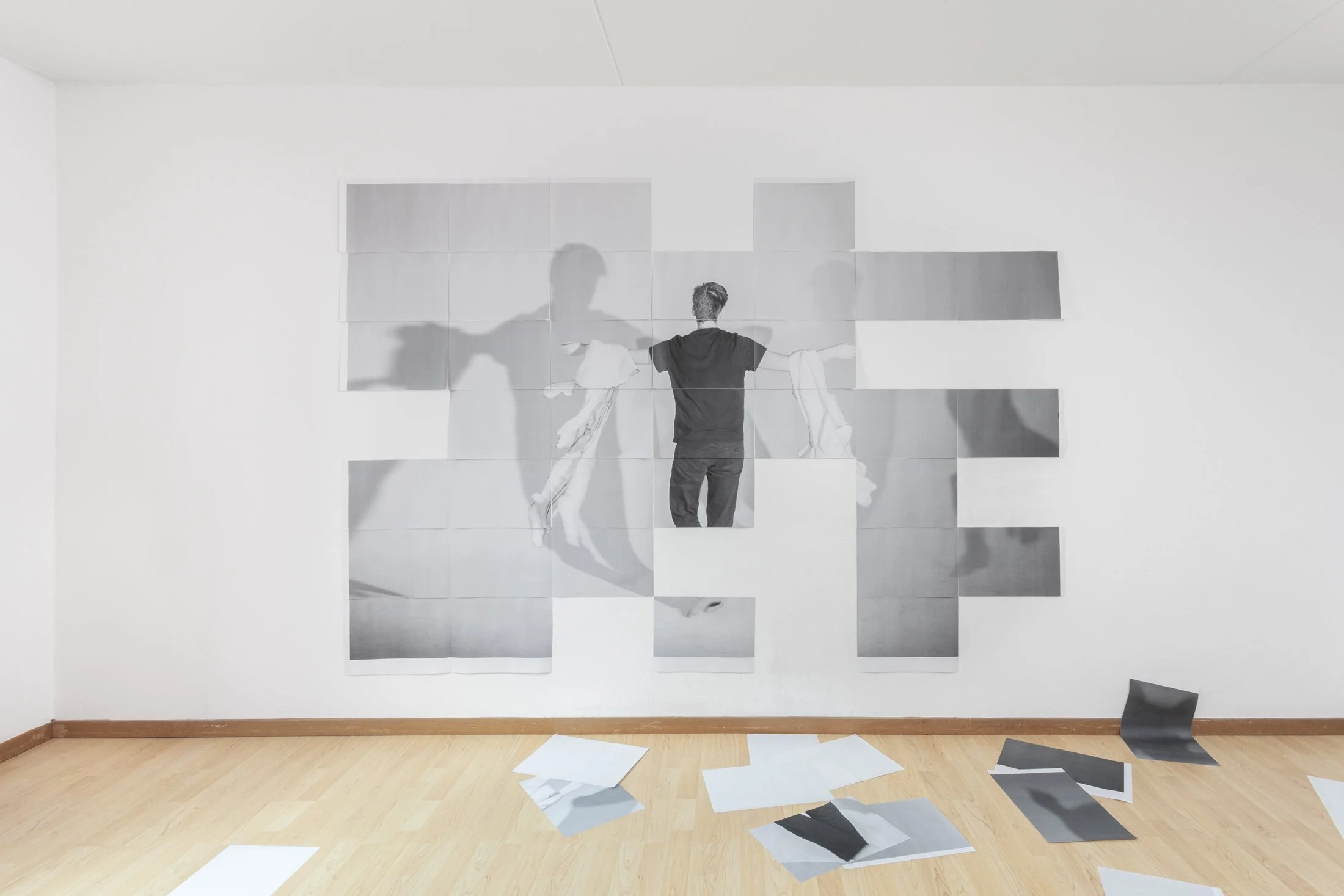 Duarte Perry 
Emotional Extractions 
(Performative image), 2023 - 2025 print on offset paper, 190 x 270 cm

Photo credit: Oliver Kümmerli