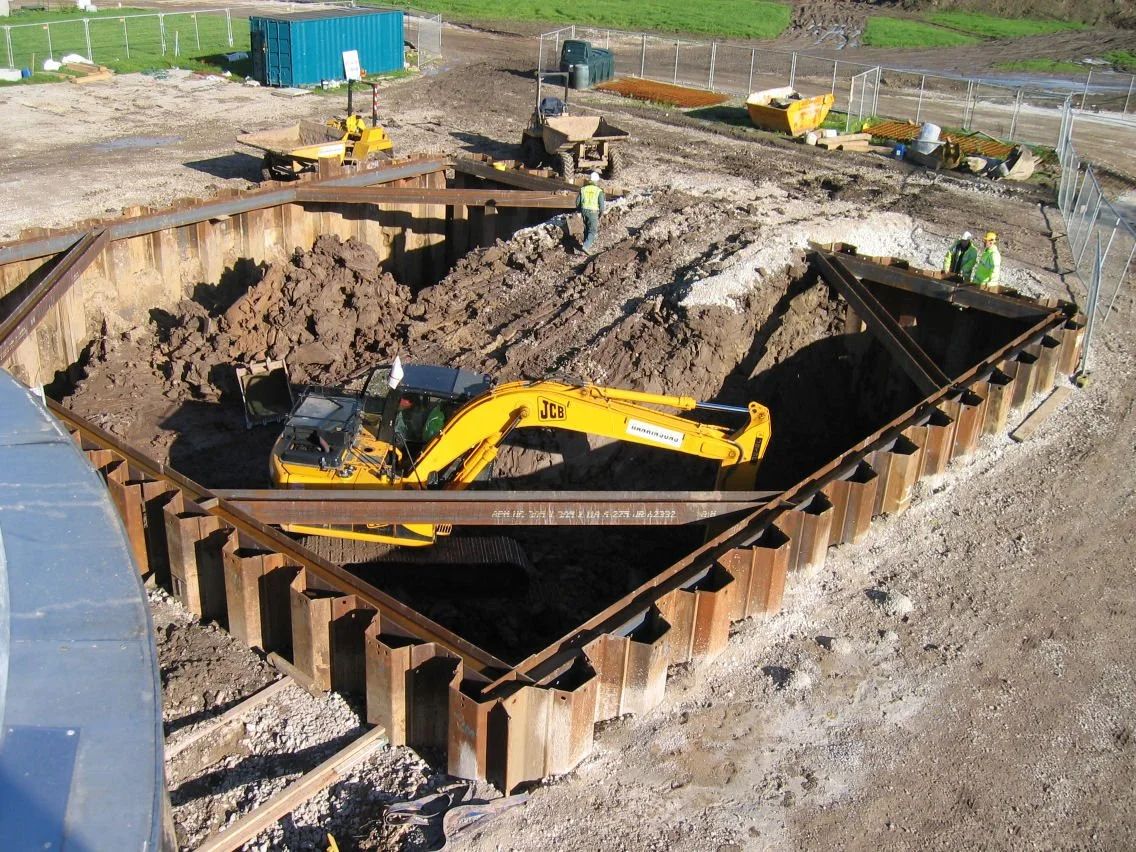 Sheet Piling.JPG