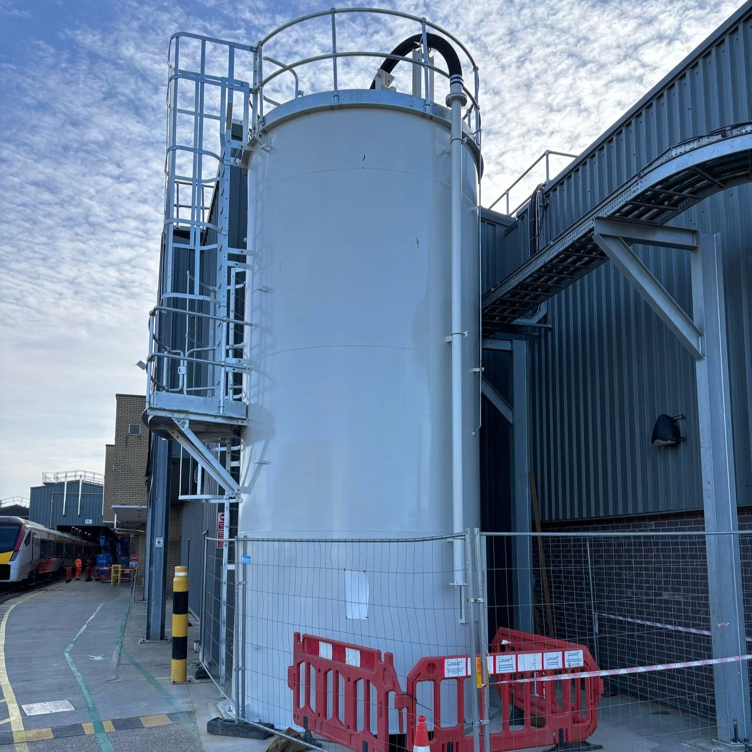 silo install.jpg
