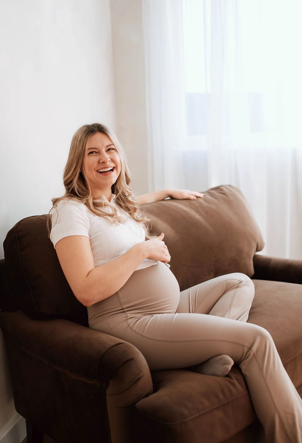 Pregnancy-Maternity-Shoot-South-Yorkshire-Hollie-Horn-Photography-5080.jpg