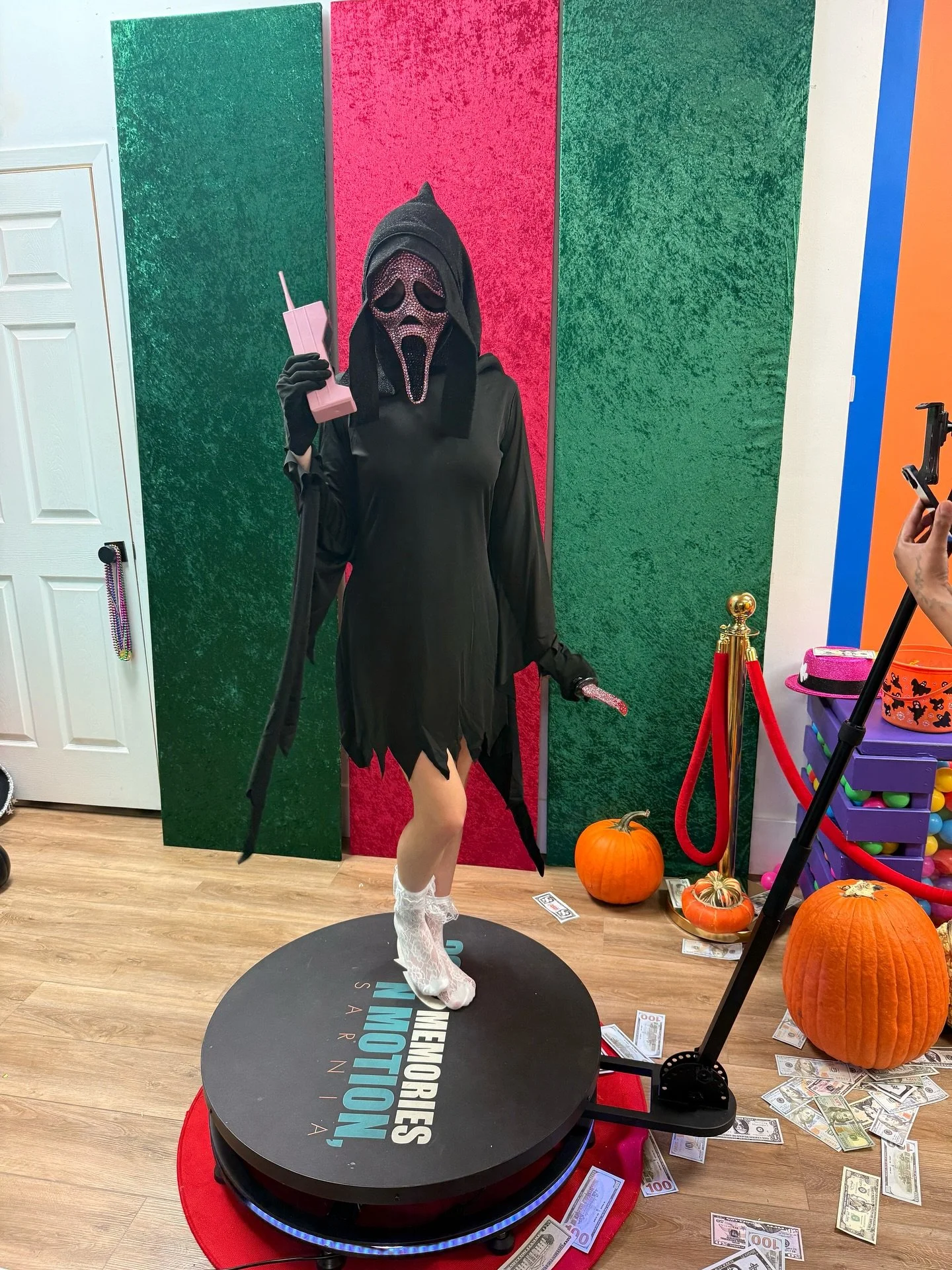 🎥 Lights, Camera, Spin.

An unforgettable experience, captured in motion. ✨

A heartfelt thank you to @360memoriesnmotion bringing the fun and energy to our Studio Party Package activation. The vibes were high and the memories unforgettable. ❤️

Jus