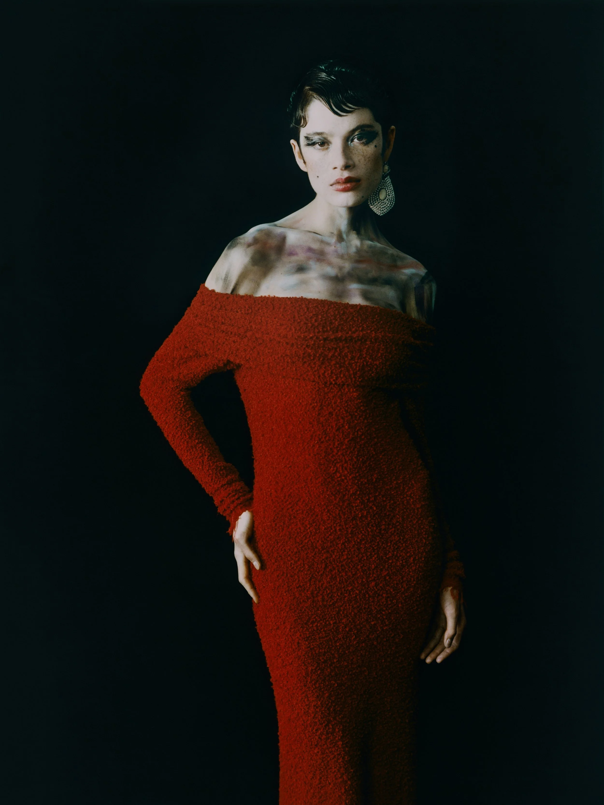 Robert Binda Photography, fashion photographer
high end photography
luxury brand photography
editorial fashion photographer
commercial fashion photography
portrait photographer
fine art fashion imagery
creative direction
fine jewellery photographer