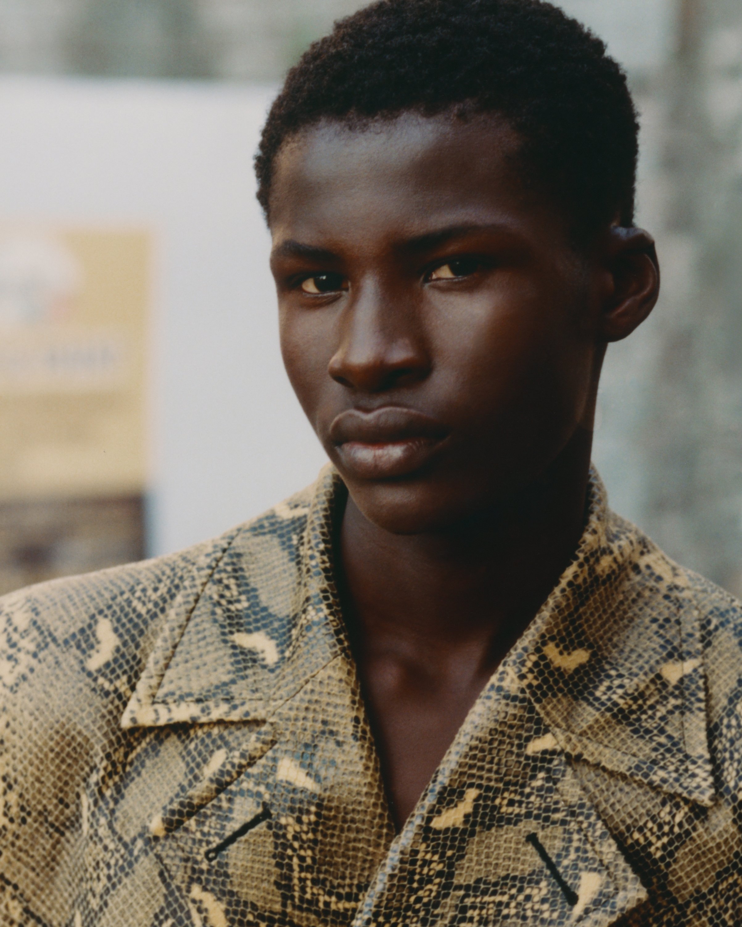 Robert Binda Photography, fashion photographer
high end photography
luxury brand photography
editorial fashion photographer
commercial fashion photography
portrait photographer
fine art fashion imagery
creative direction
fine jewellery photographer